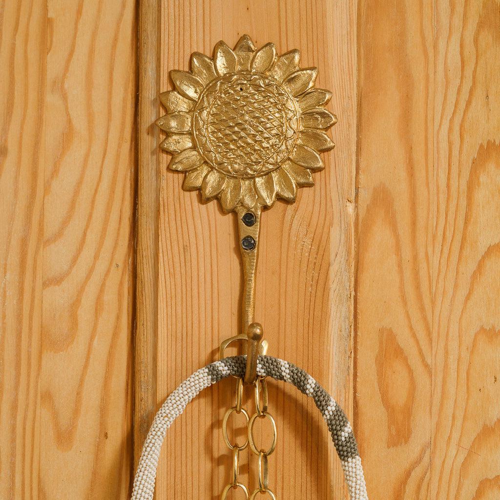 Ghanaian Ashanti Brass Hook 'Sunflower'