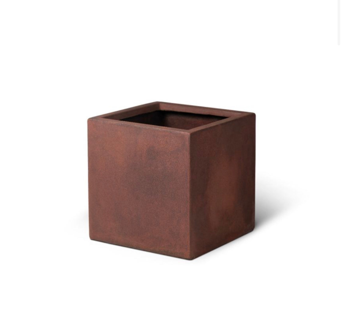 Rustic square planter indoor/outdoor
