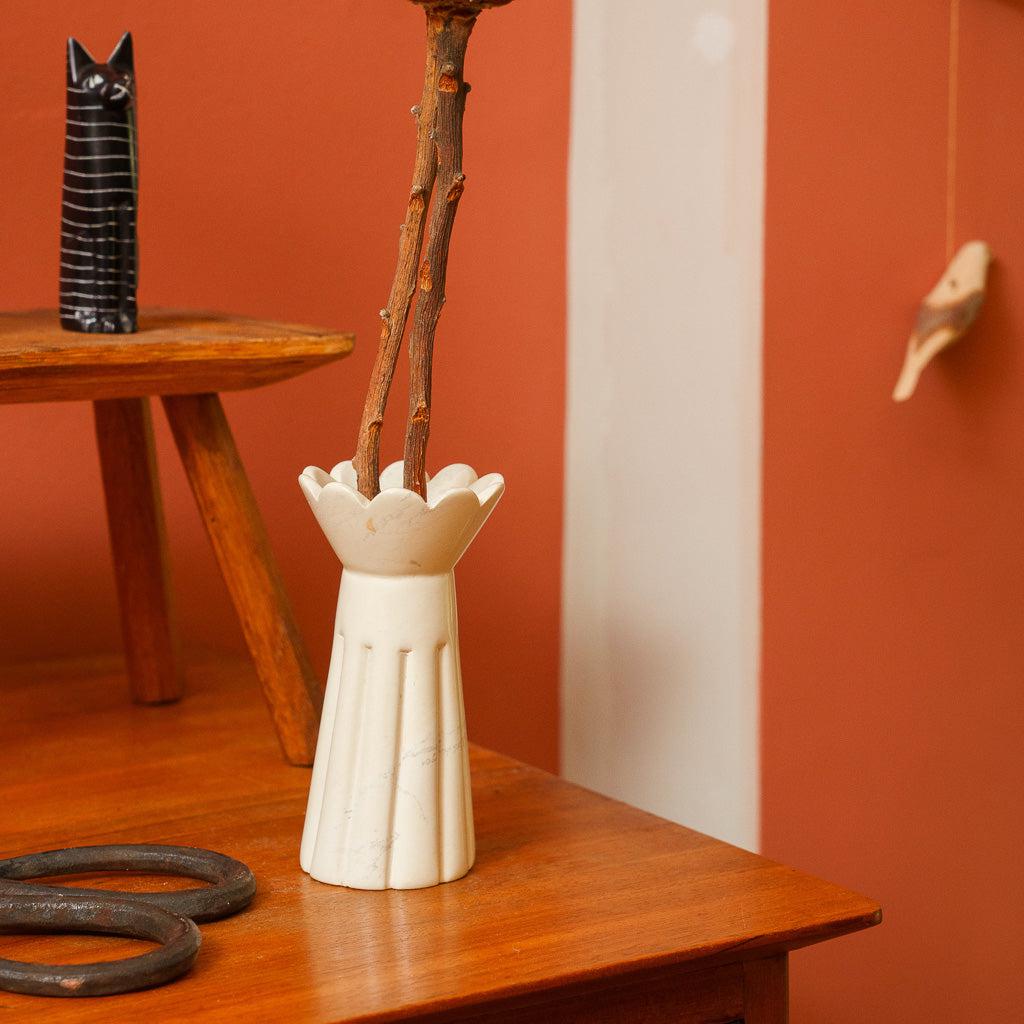 Kenyan Soapstone Hand Carved Small Vase 'Daisy'