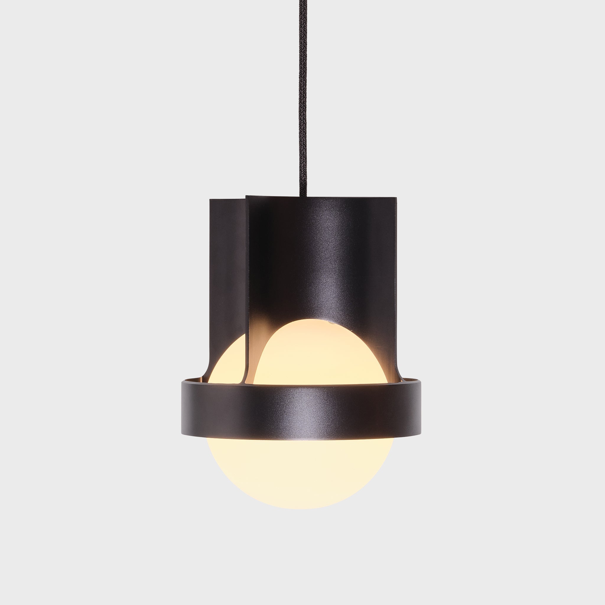 Loop Single Pendant with Sphere IV