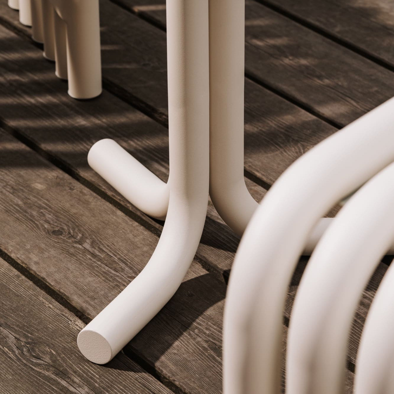 Nokk Cáfe Table | Beige