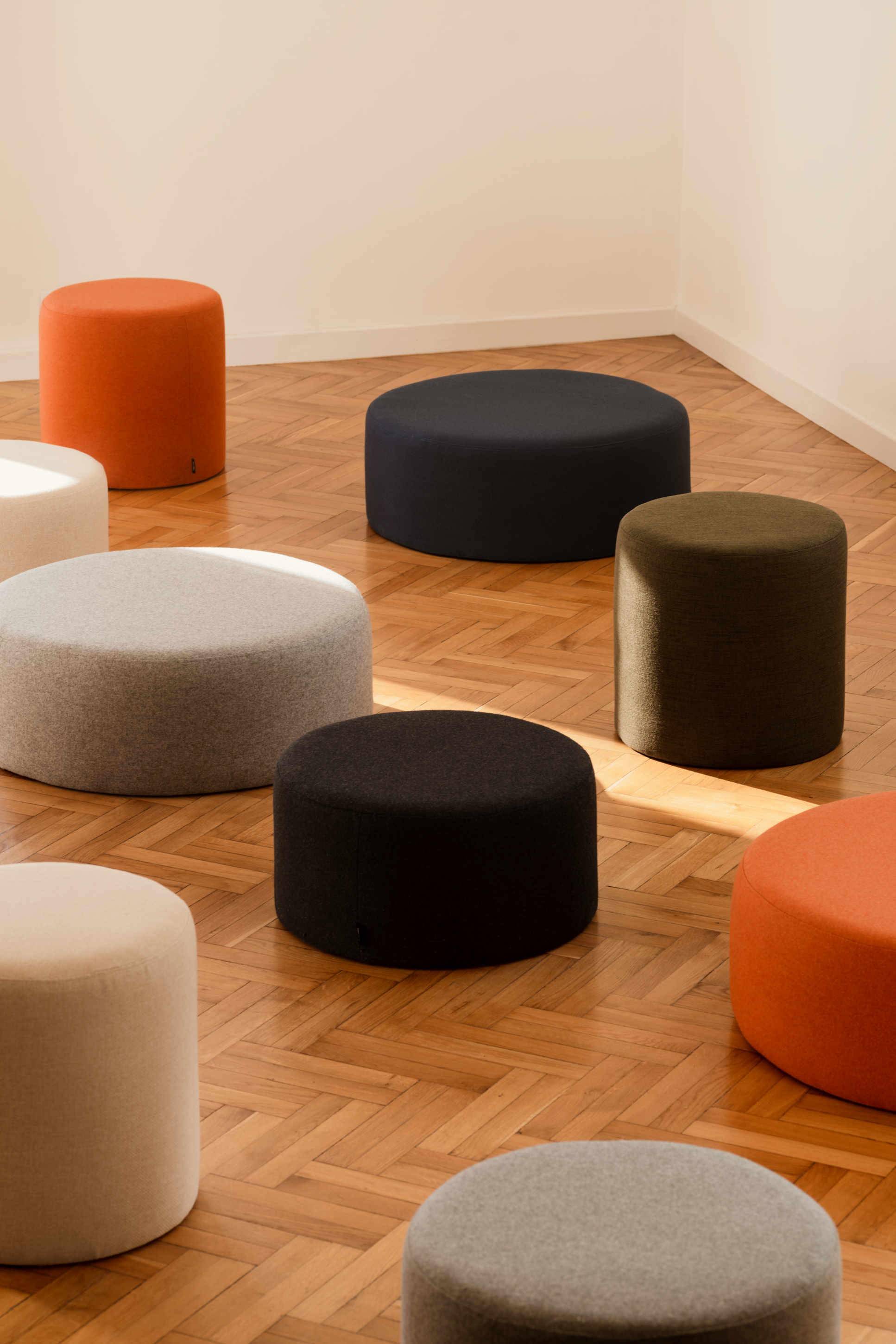 Folk Wide Pouf | Green