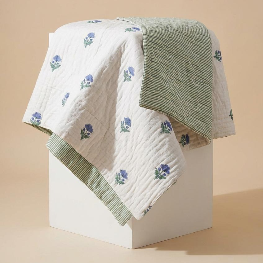 Blue Floral Summer Pique Bed Quilt