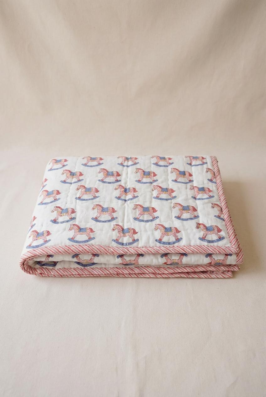 Large Rocking Horse Cot / Toddler Quilt
