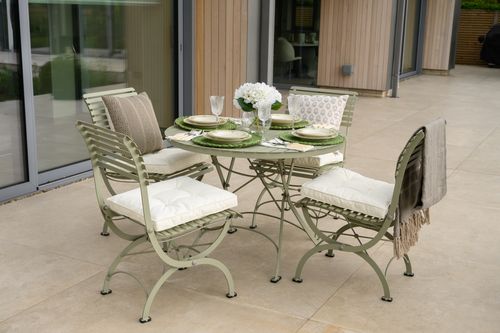 Darsham 1m Round Table & 4 Chairs Type A Lichen Green
