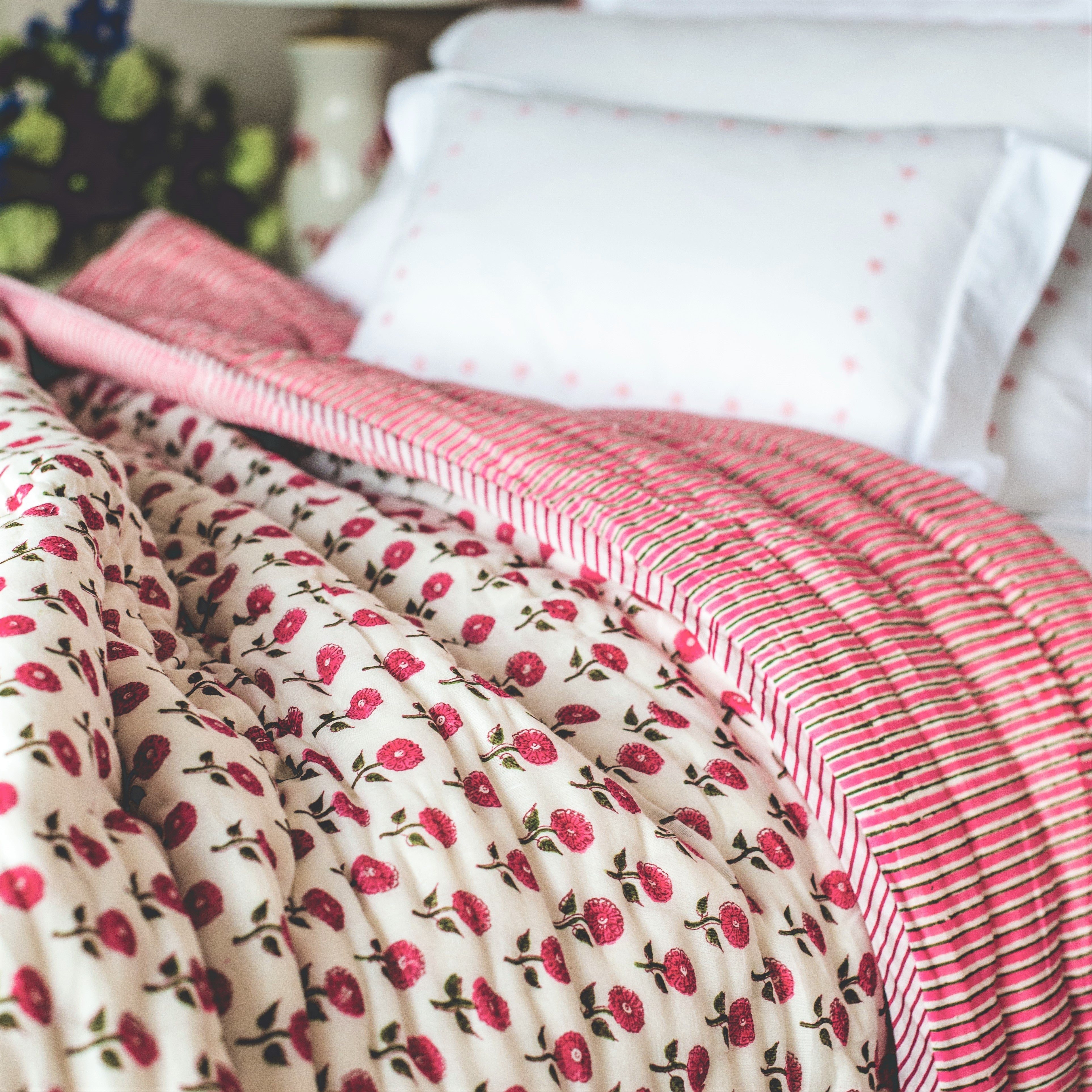 Daisy Pink Cotton Quilt