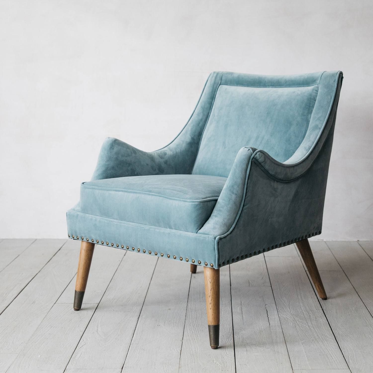 Hanson Blue Velvet Chair