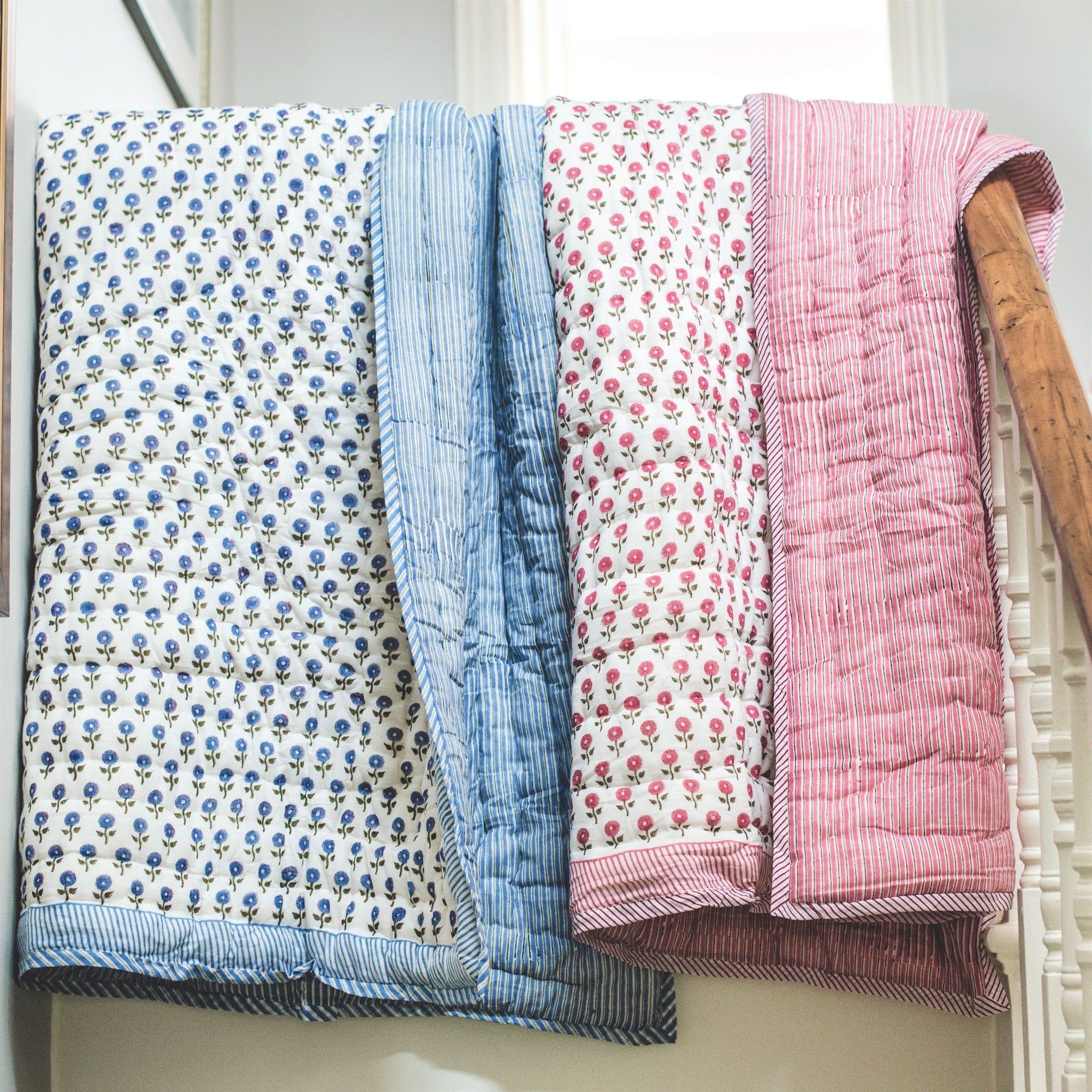 Daisy Blue Cotton Quilt