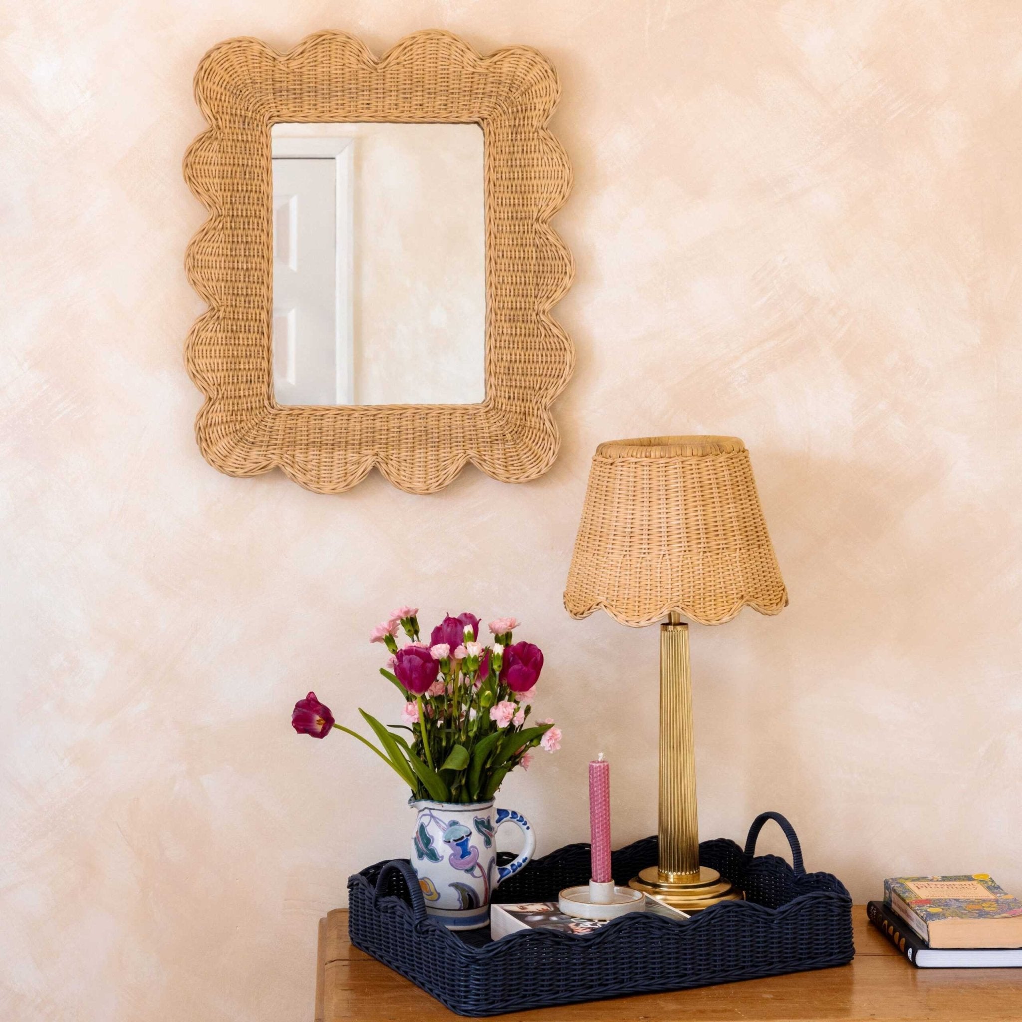 Mimi Scalloped Mirror (Medium)