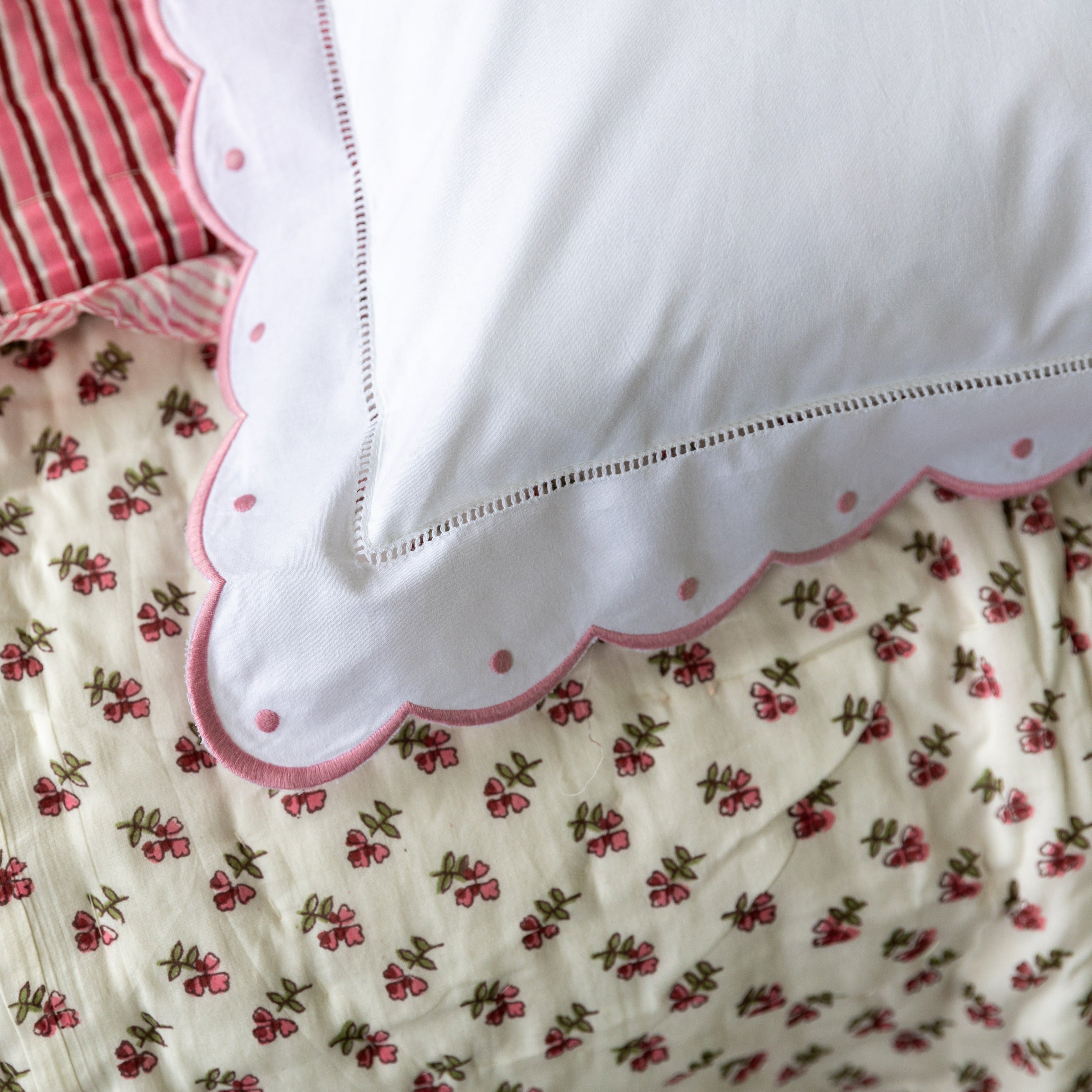 Pink Scallop and Dot Duvet Cover