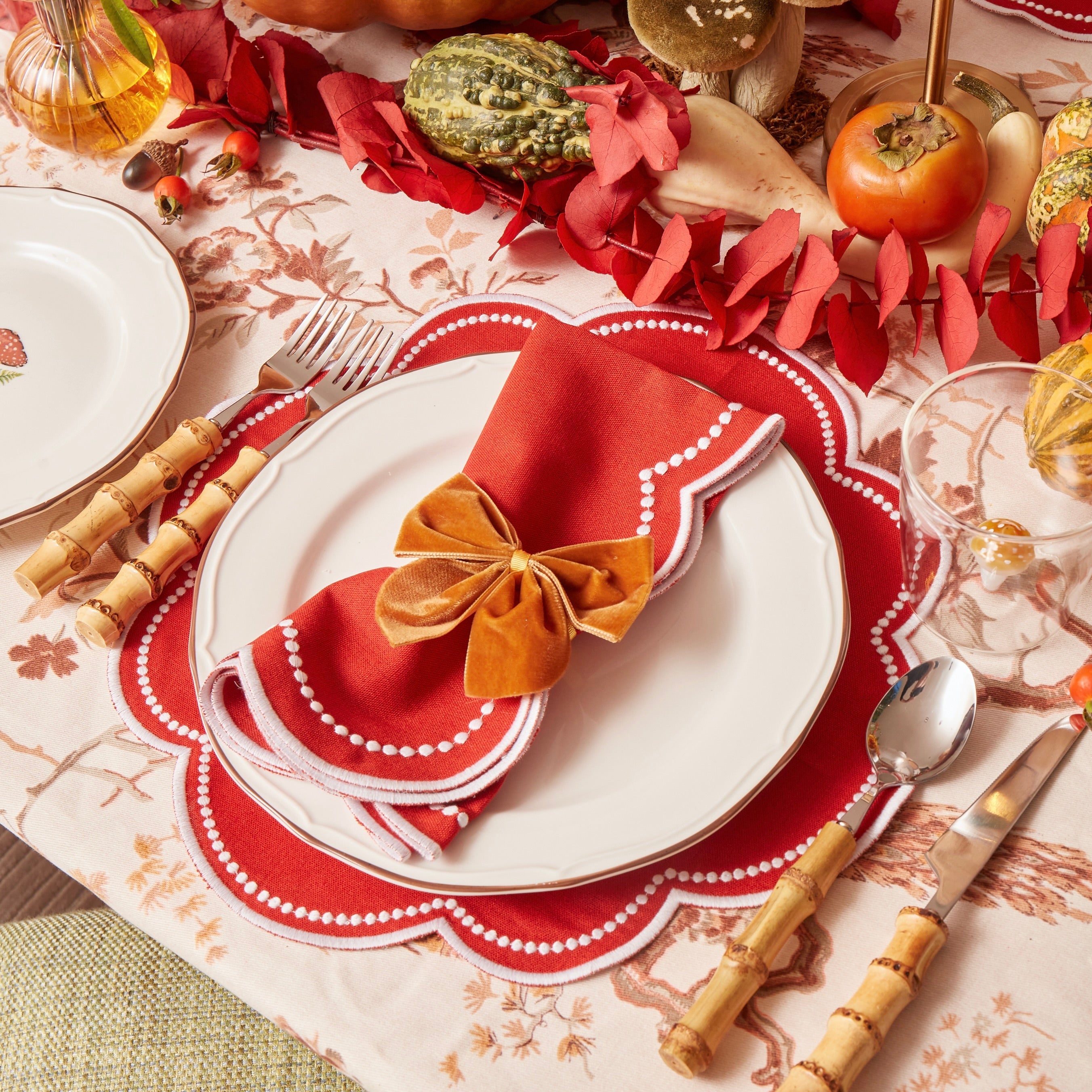 Orlando Cinnamon Orange Circle Placemat  (Set of 4)