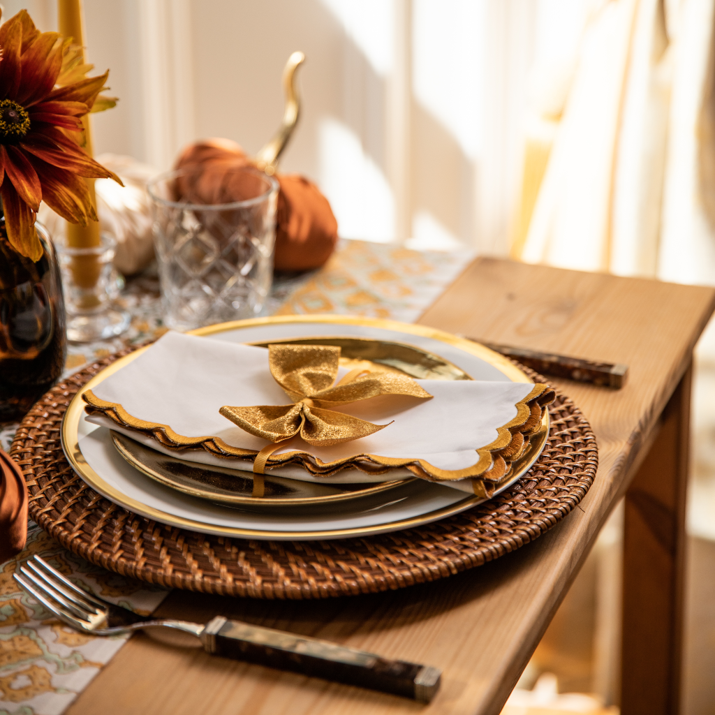 Gold Scalloped Napkin