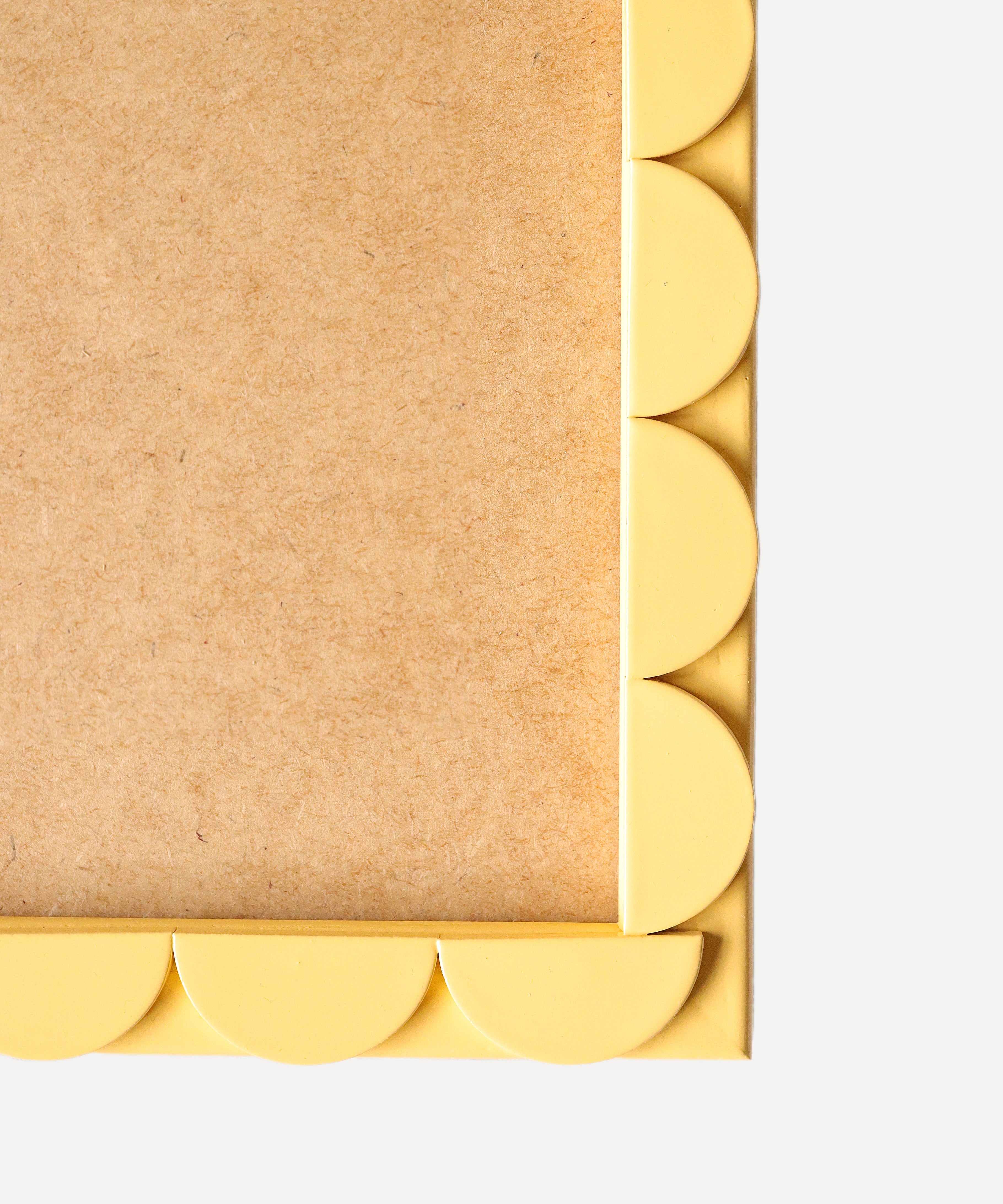 Cashmere Yellow Lacquered Scallop Frame