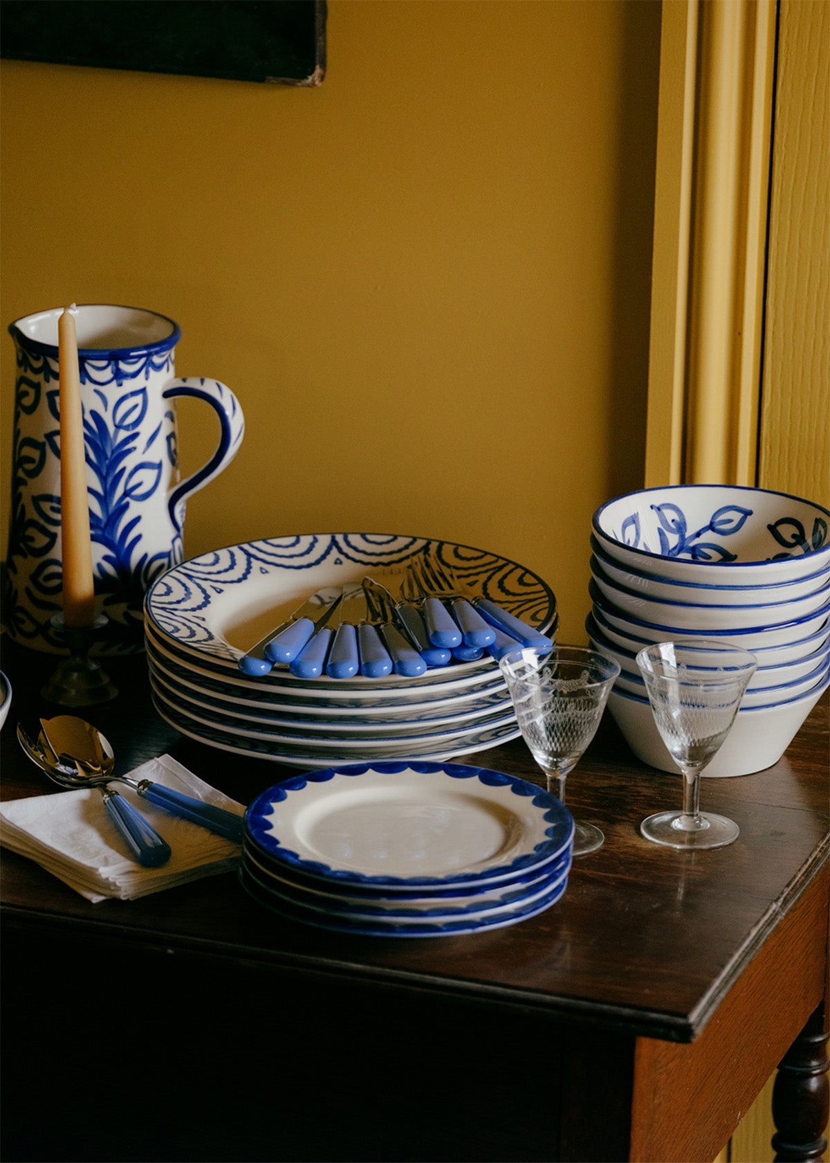 Blue Scallop Side Plate | Singles & Set of 4