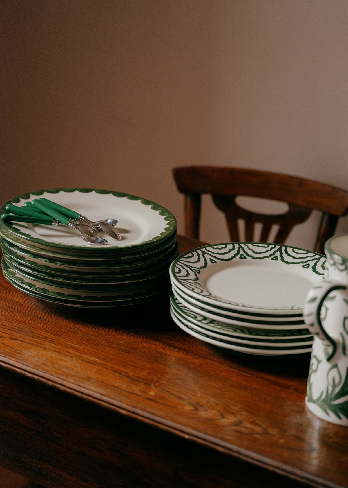 Green Scallop Dinner Plate | Singles & Set of 4