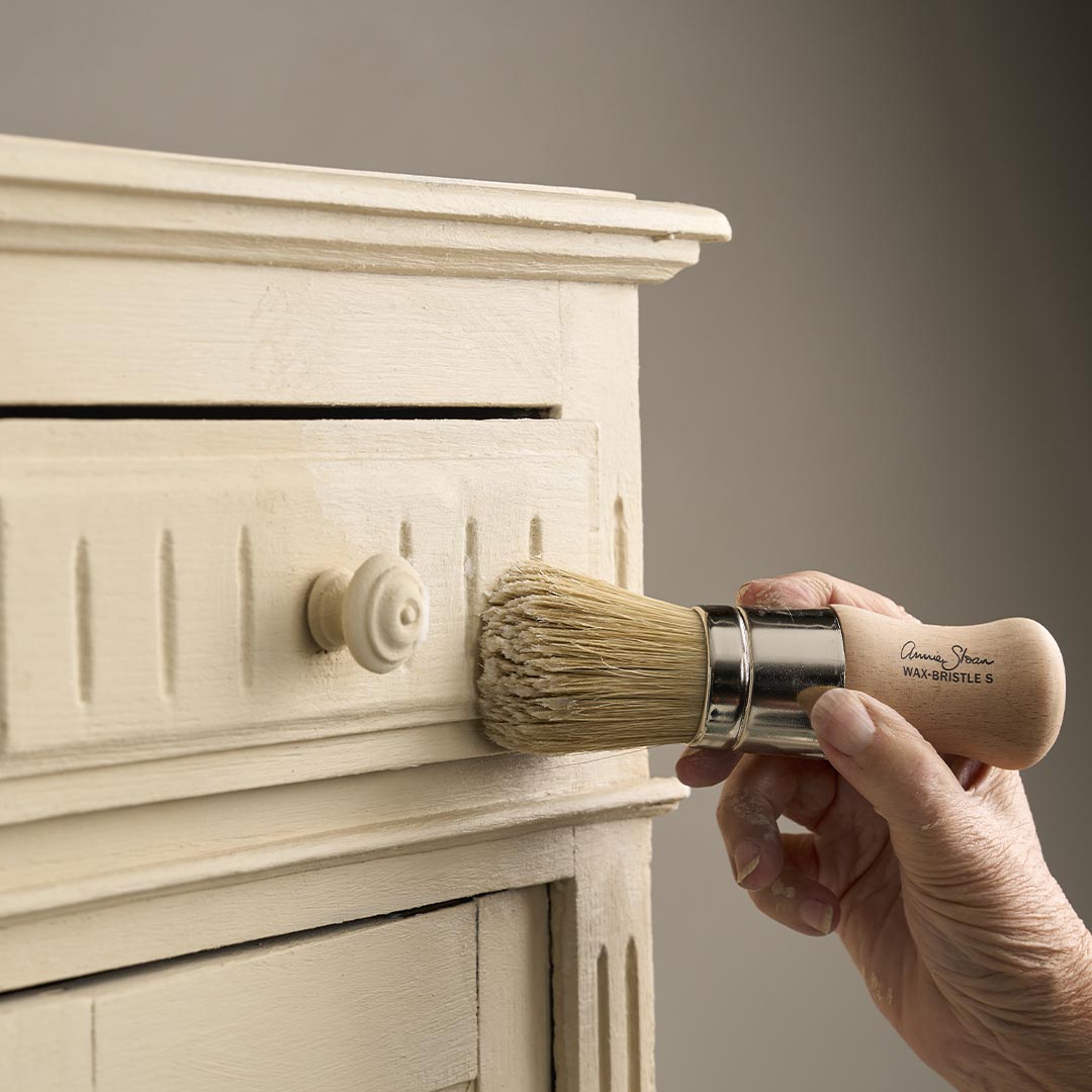 Chalk Paint® Wax Brushes