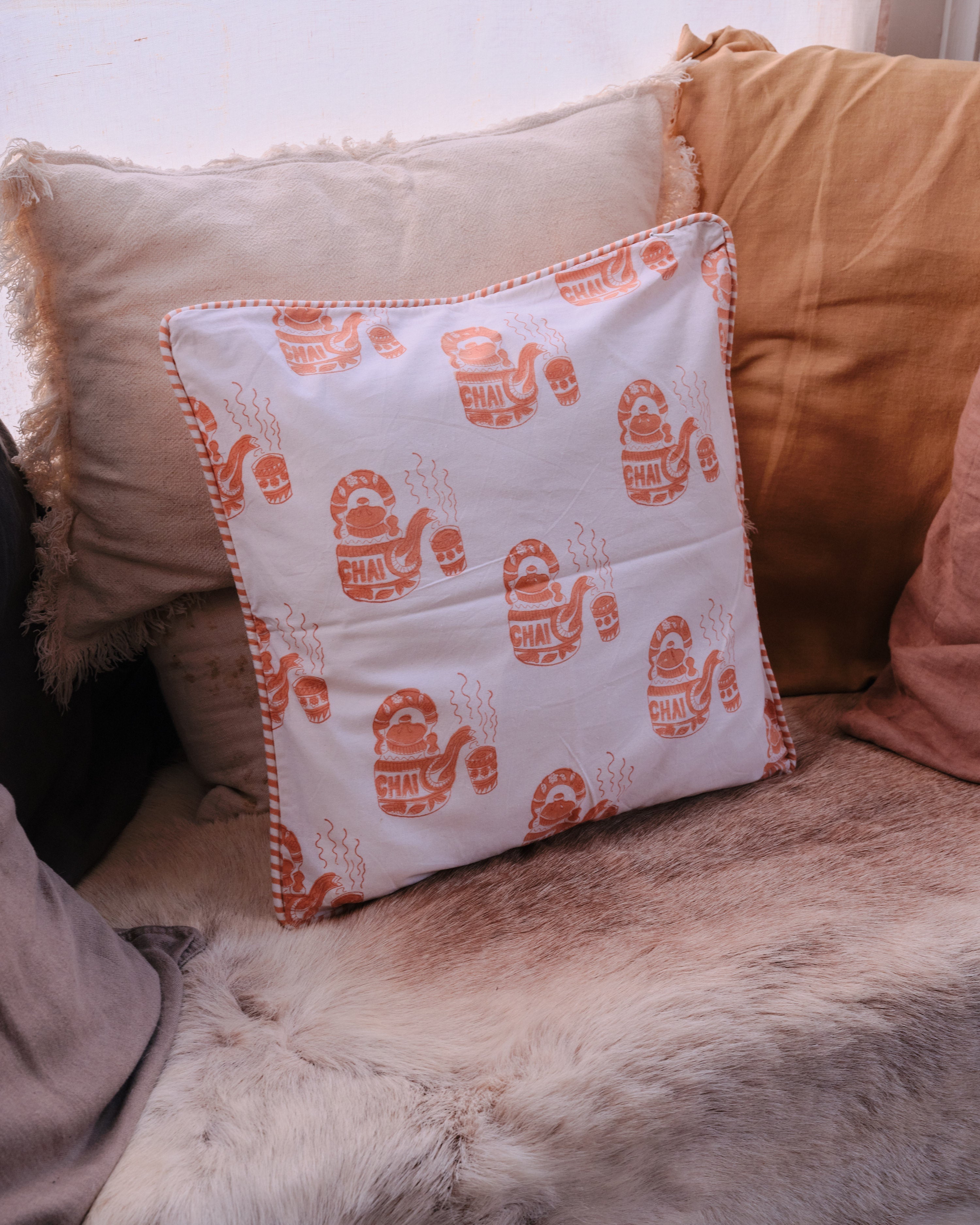 Chai Pot Organic Cotton Piped Cushion Cover