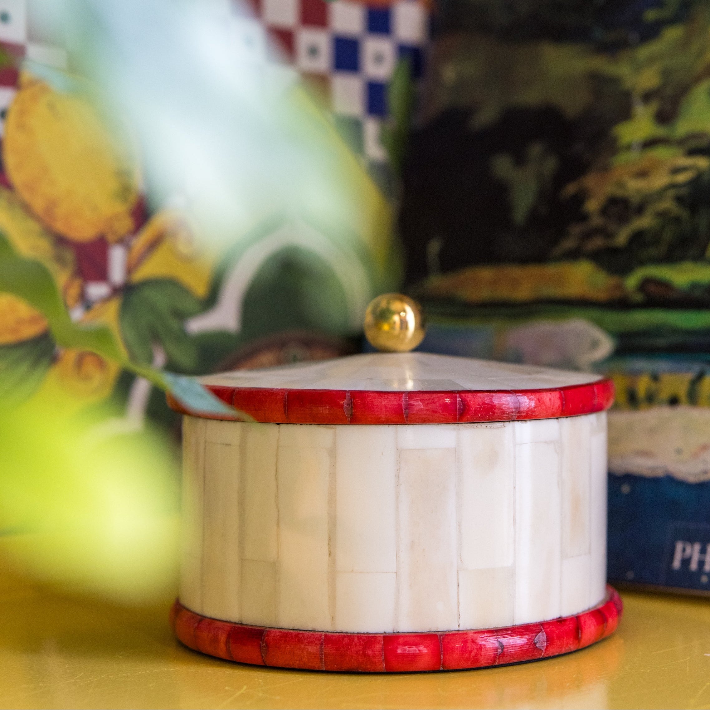 Round Bone Inlay Box | Red & White