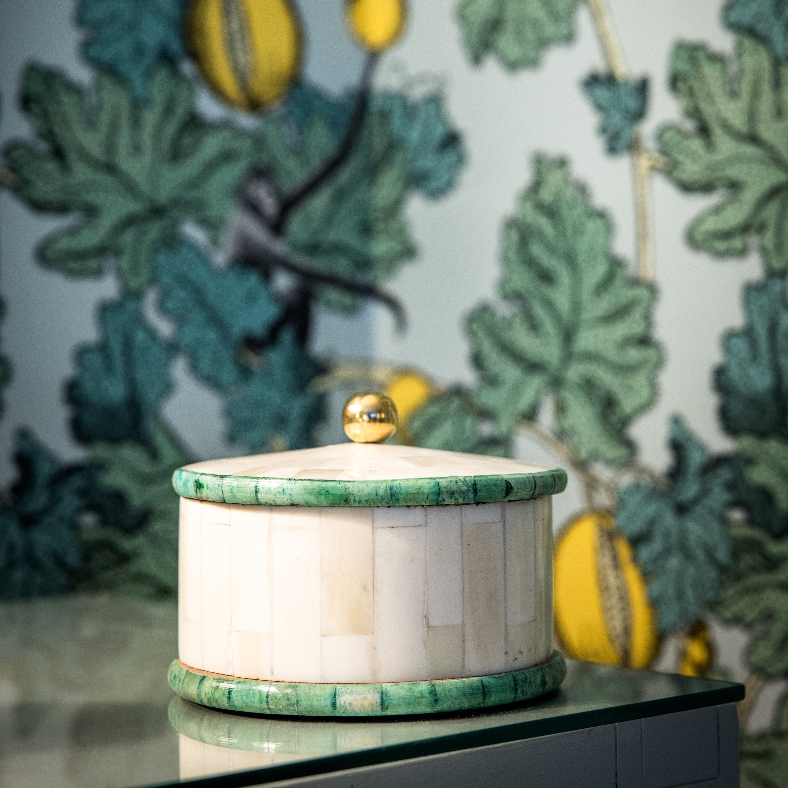 Round Bone Inlay Box | Green & White