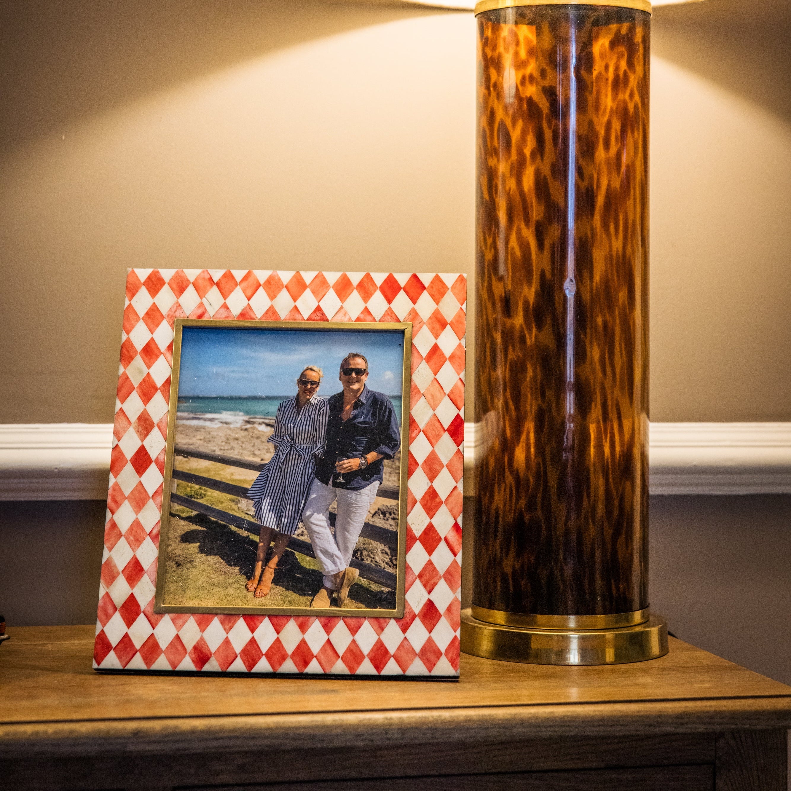 Large Photo frame | Ruby Red & White | Harlequin