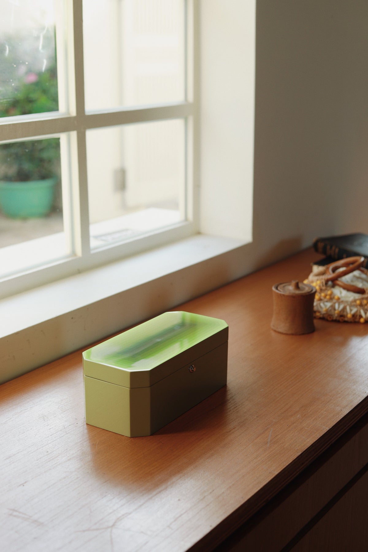 The Chiaroscuro Jewellery Box