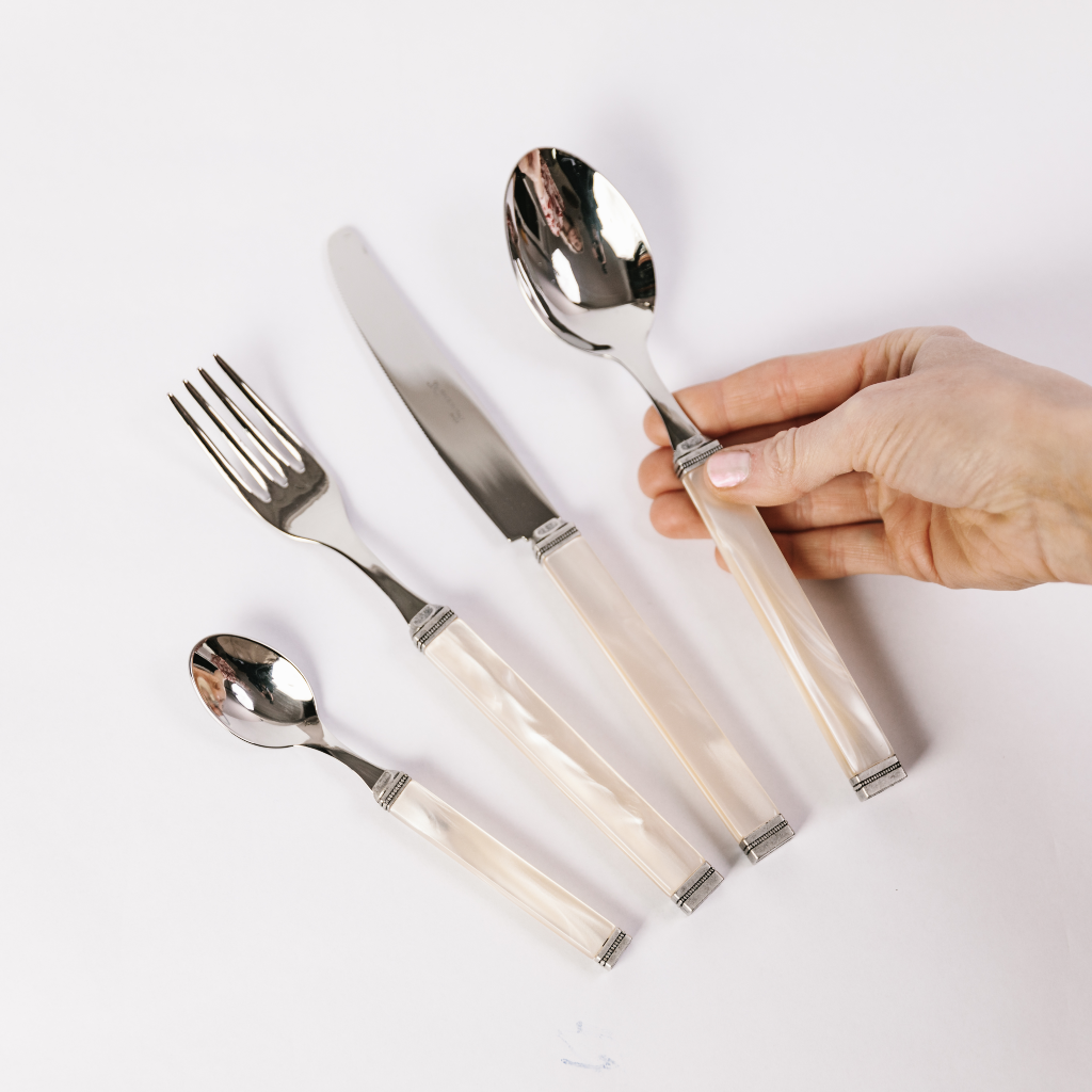 Pearl Cutlery | 4 Piece Set