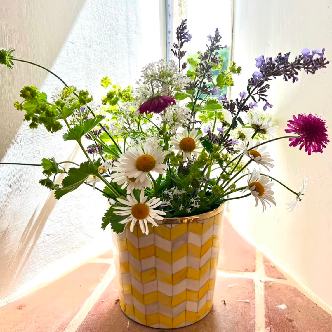 Round Inlay Planter | Medium | Yellow | Chevron