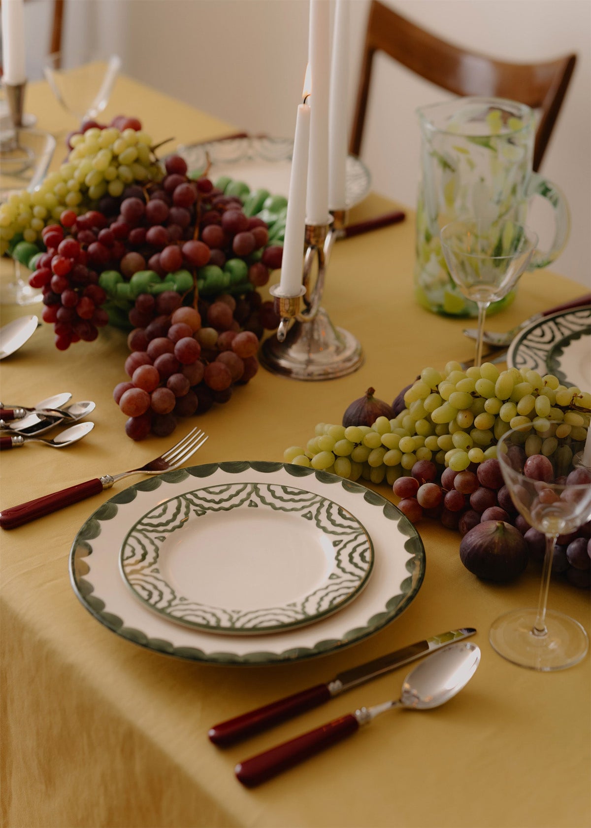 Green Scallop Dinner Plate | Singles & Set of 4