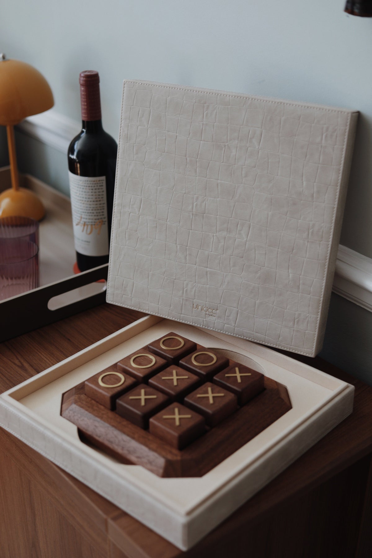 Noughts & Crosses