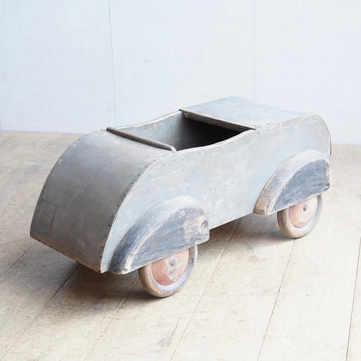 BMW wooden car
