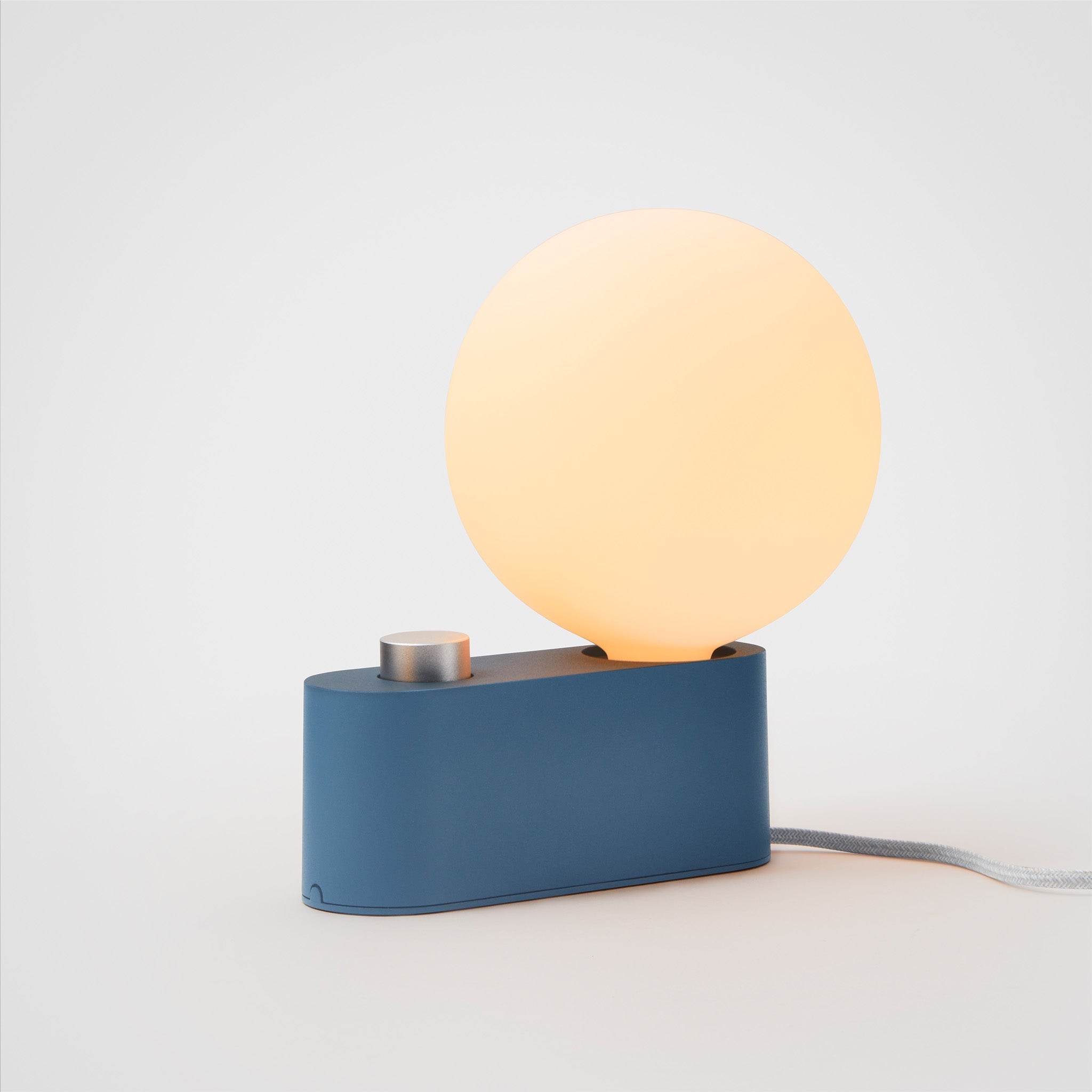 Alumina Lamp