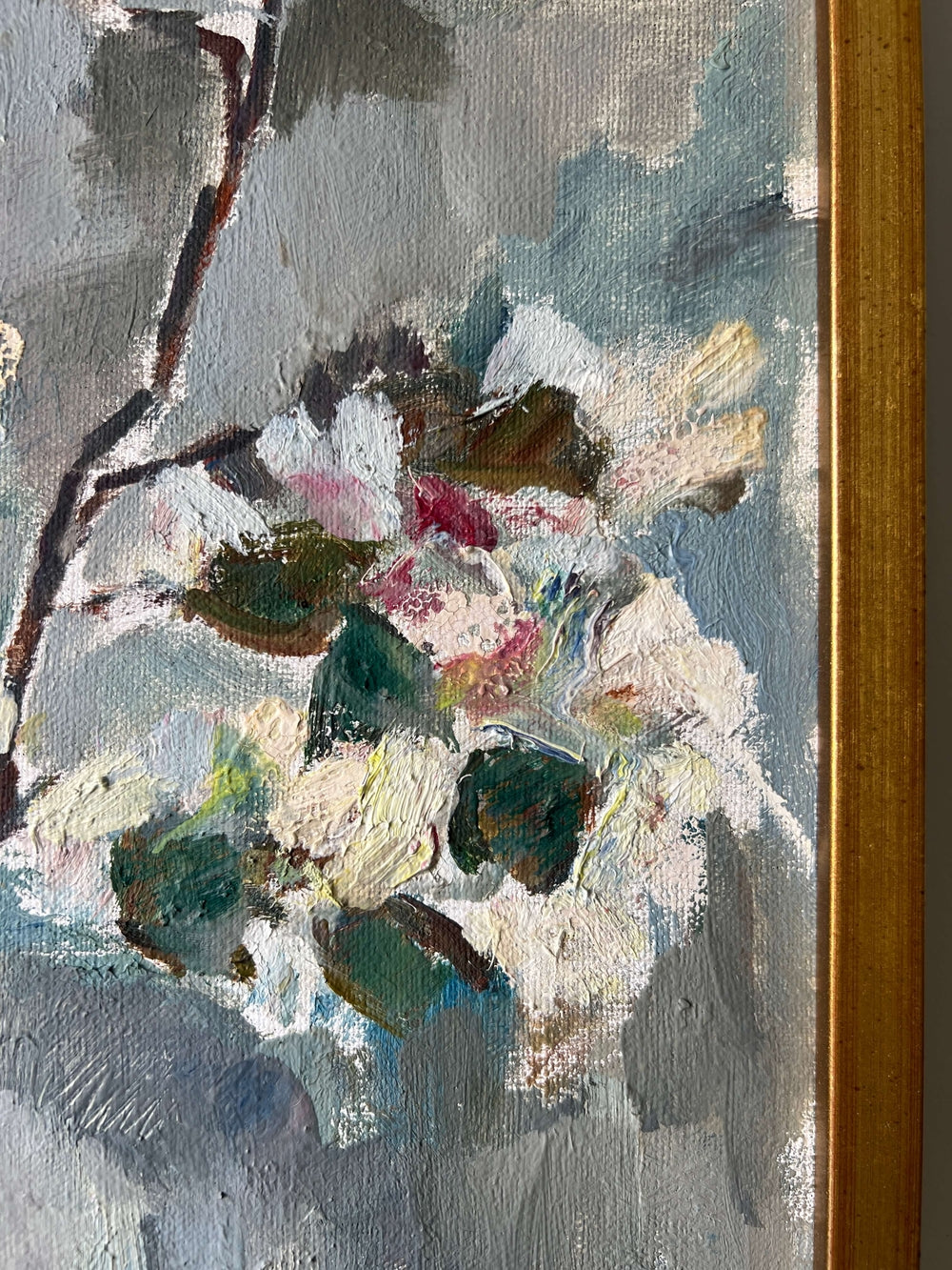 APPLE BLOSSOM