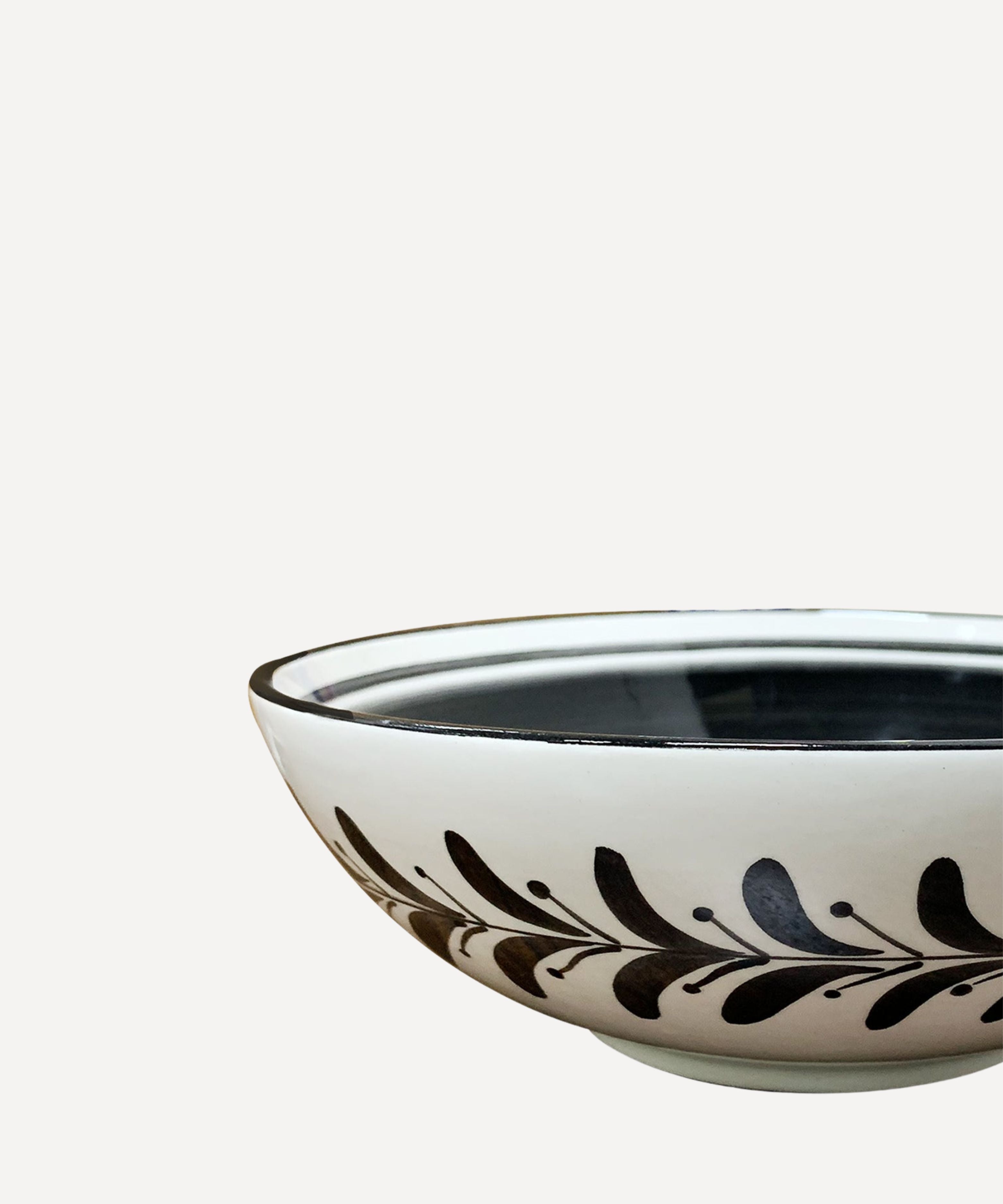 Helecho Salad Bowl - Jet Black