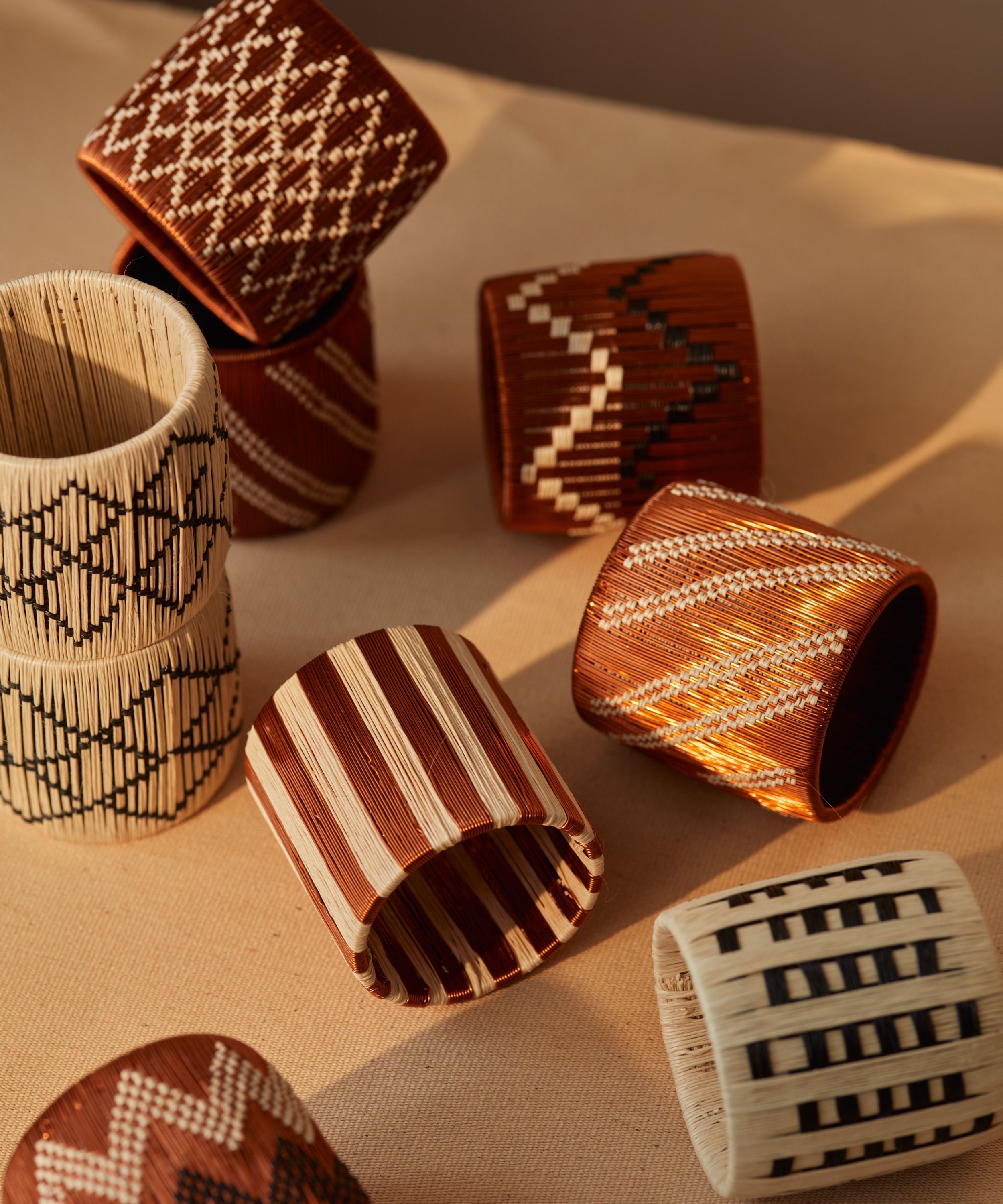 Pacifico Copper Napkin Ring Rayas - White