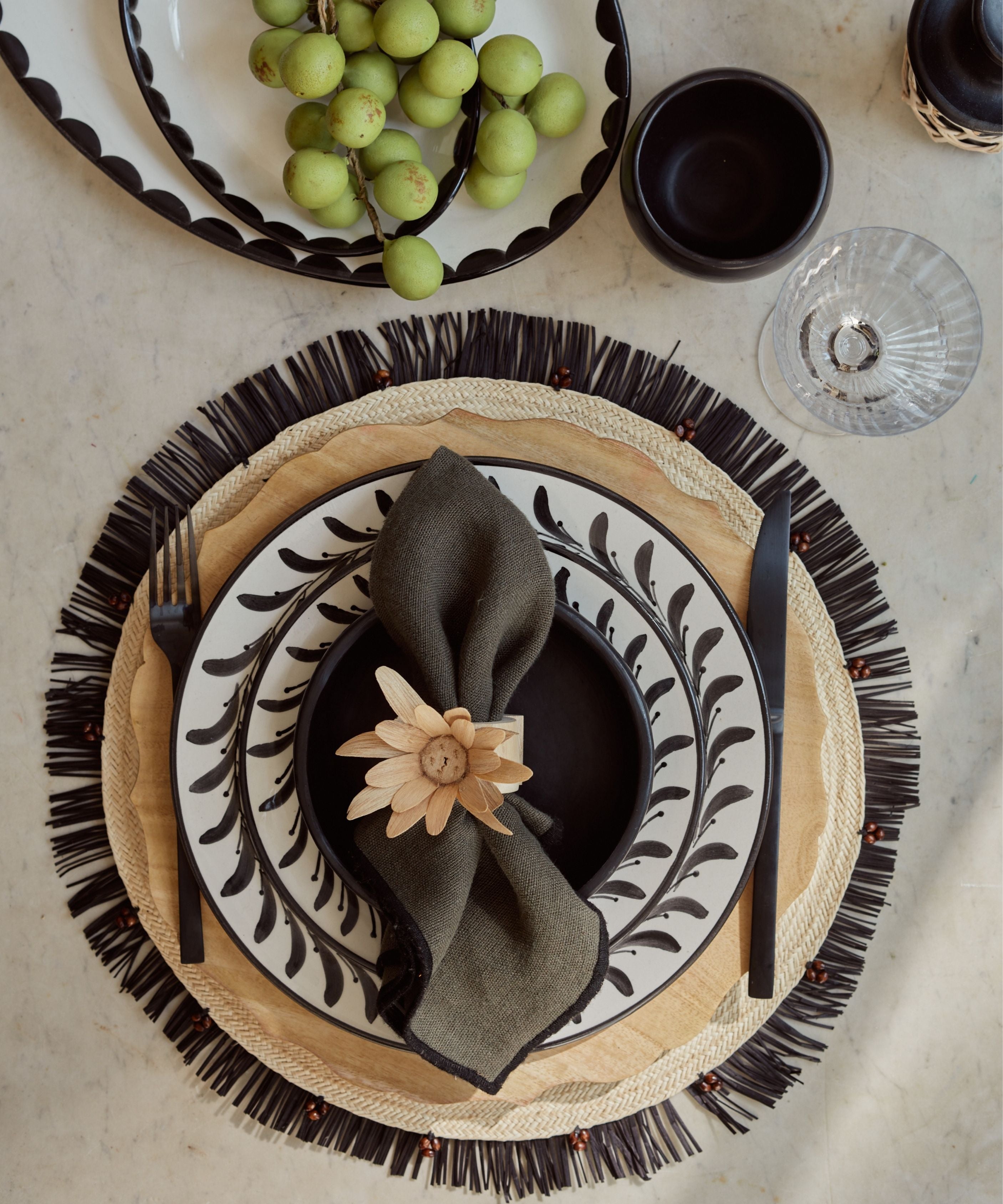 Side Plate -  Helecho - Jet Black