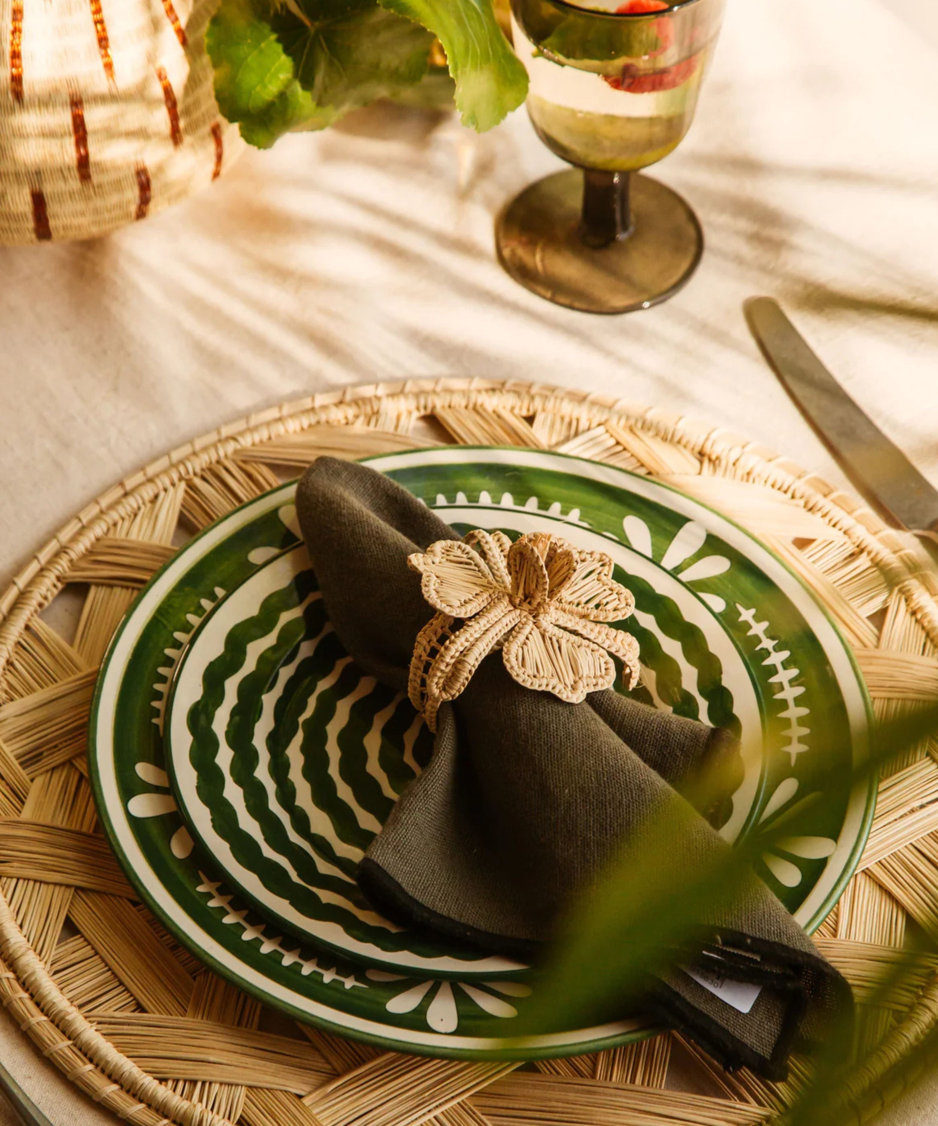 Side Plate - Ondas - Fern Green