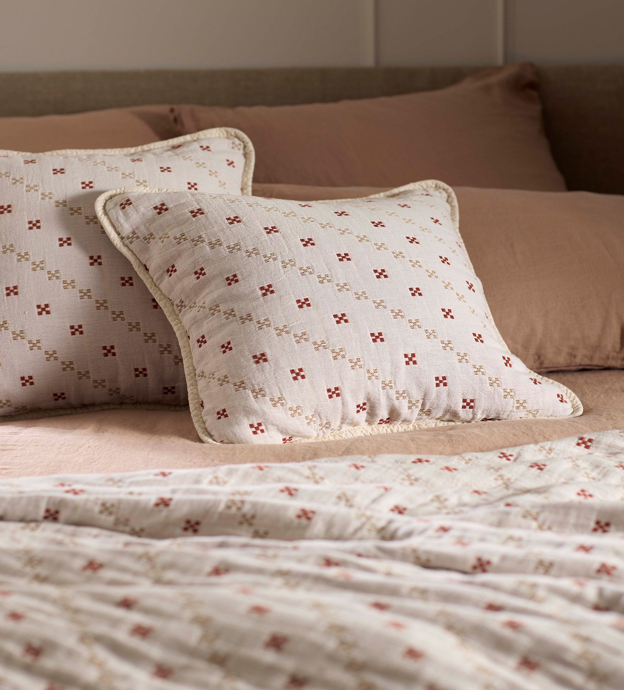 Cassie 100% Cotton Quilted Cushion Cover