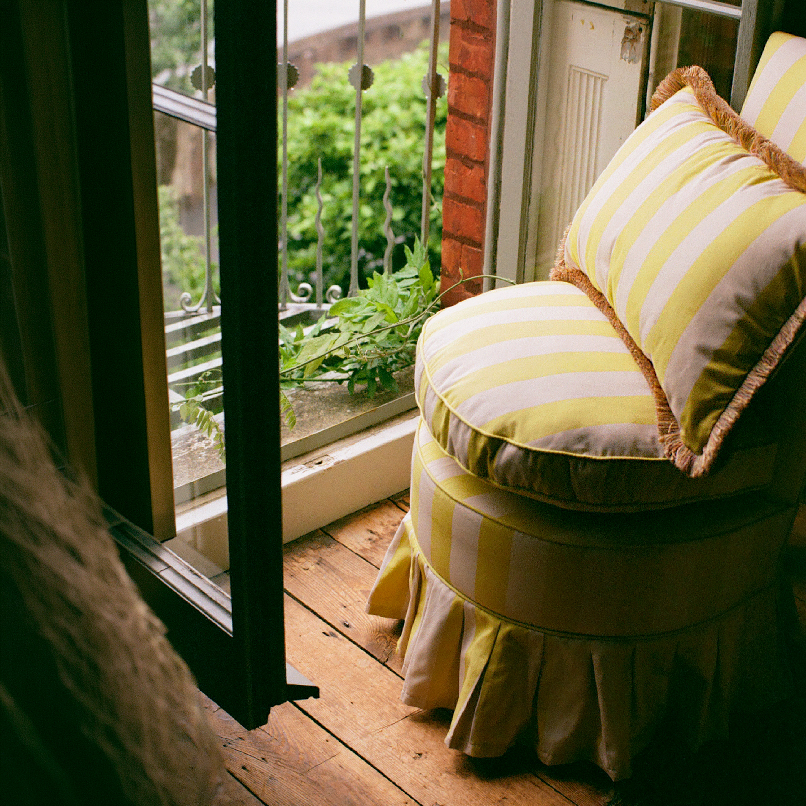 Giulia Chair | Sonia Stripe Citron