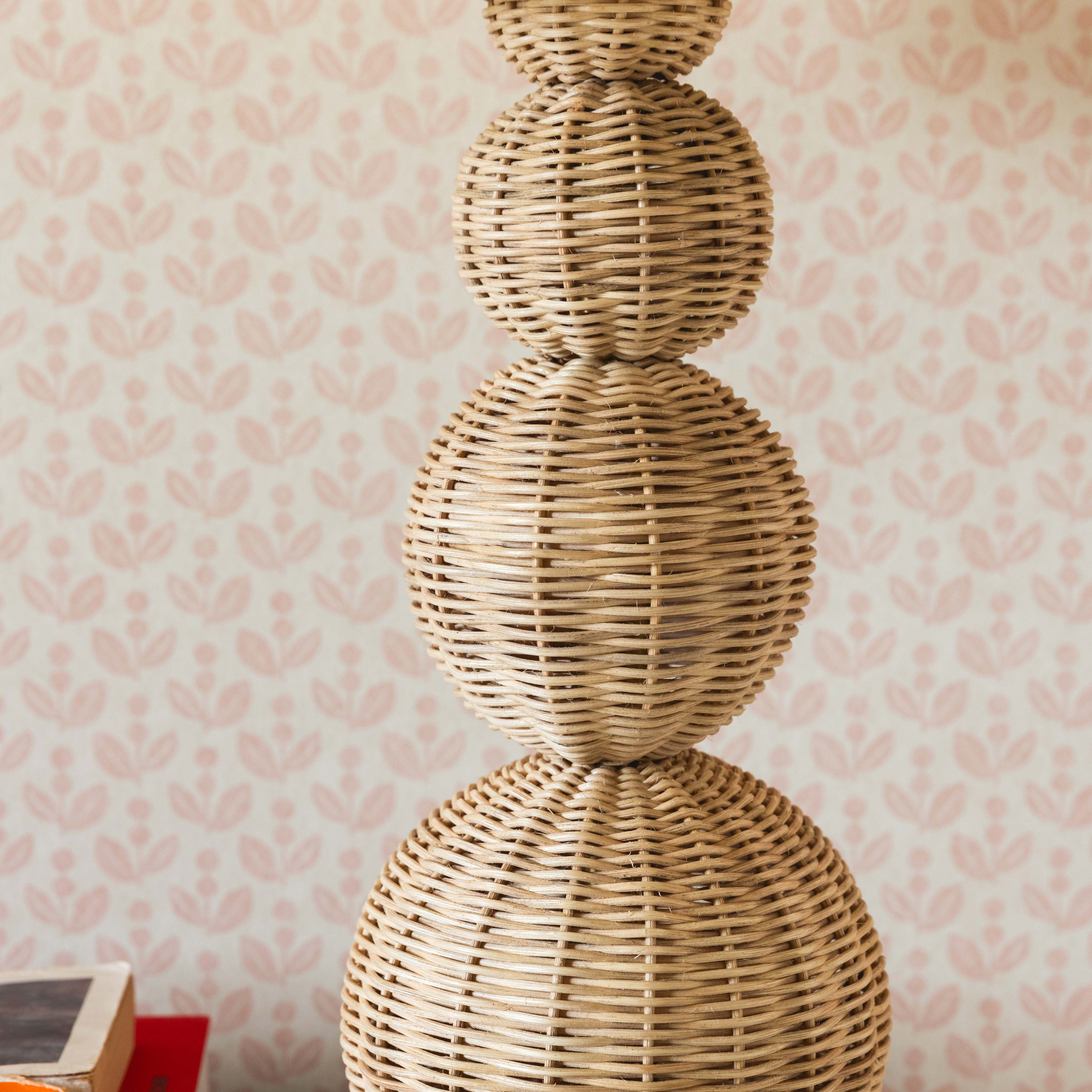 Clarrise Rattan Table Lamp