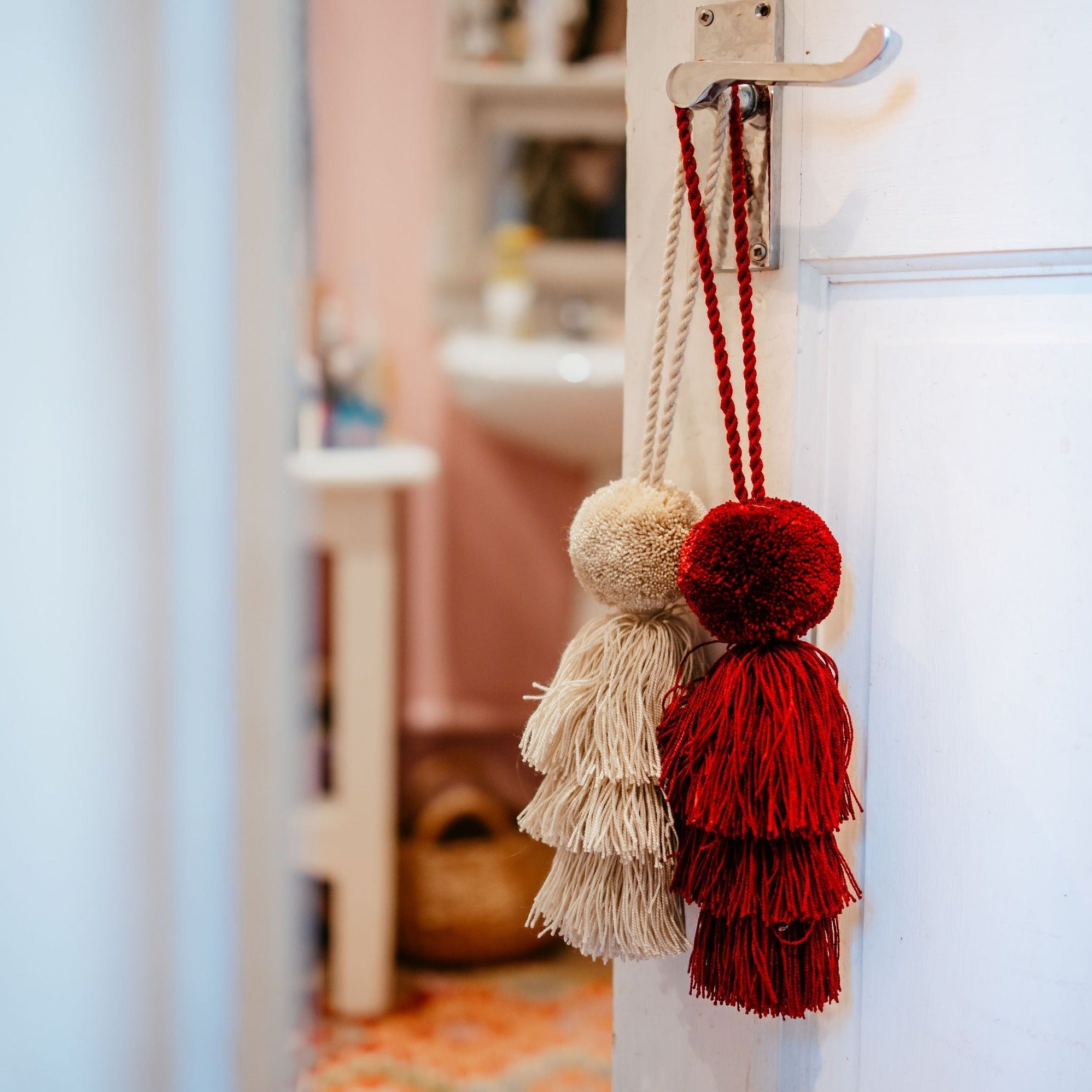 Wayuu Classic Pom Pom Tassel