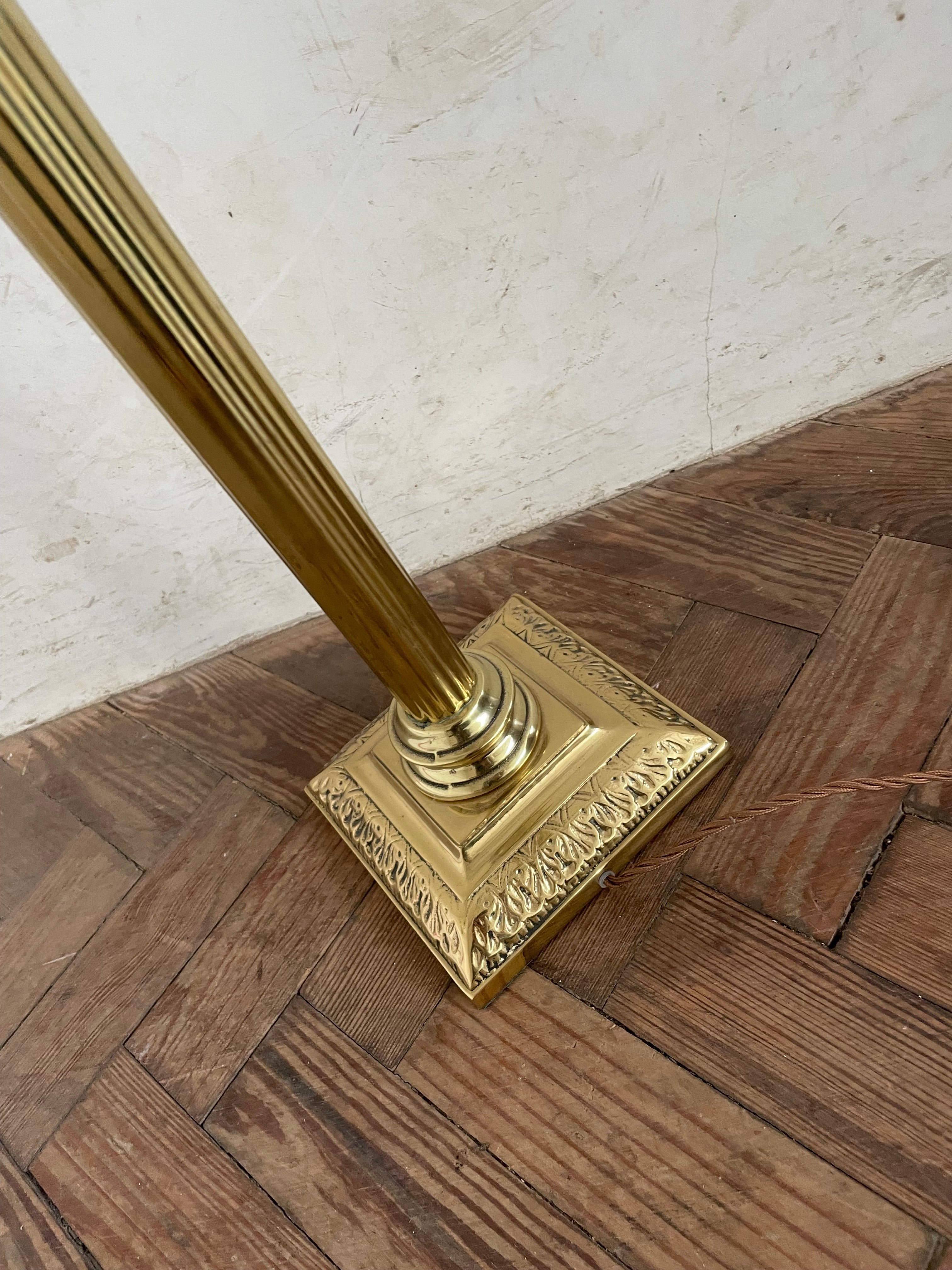 Brass Column Lamp