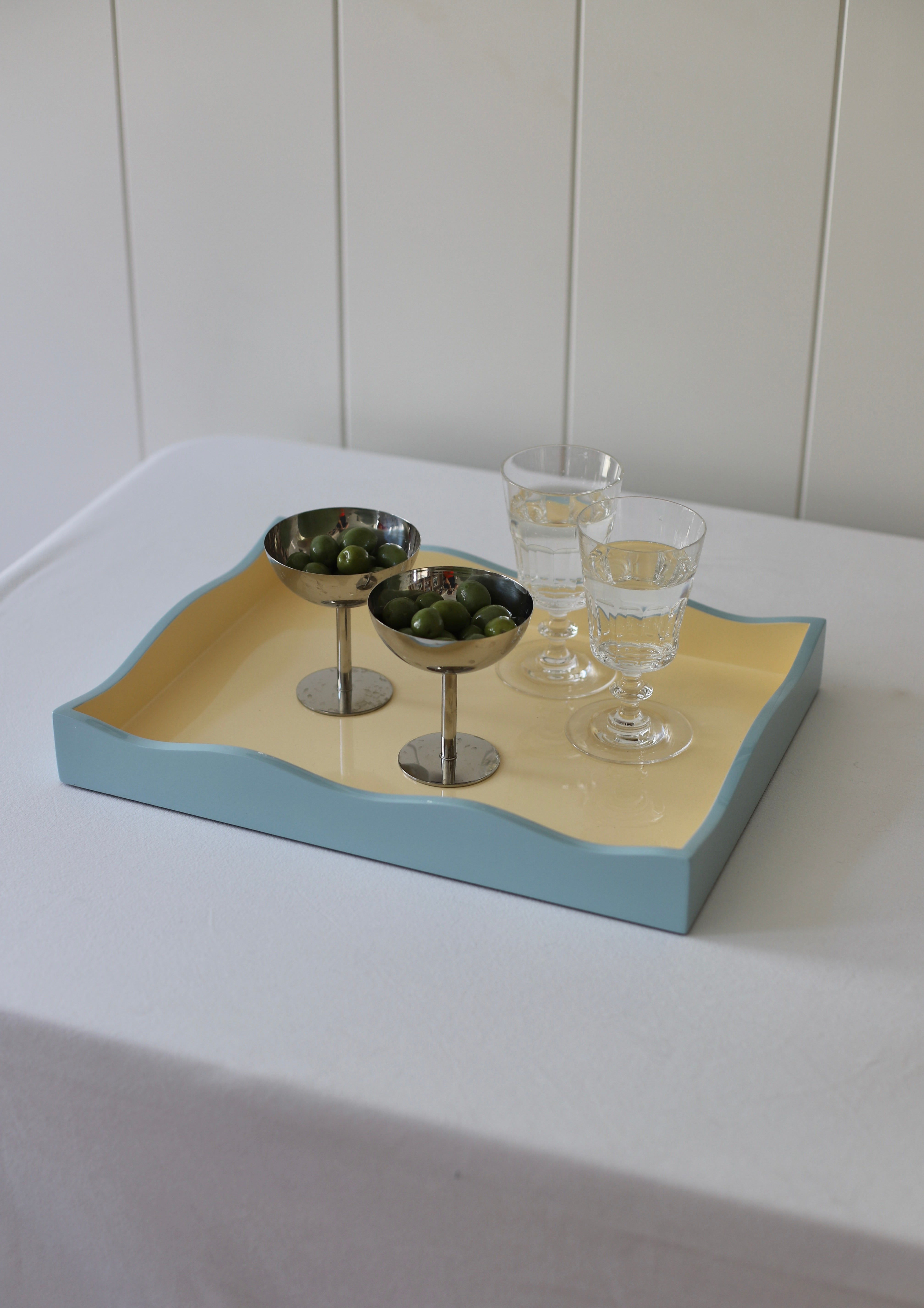 Allegra Wiggle Tray in Blue and Cream