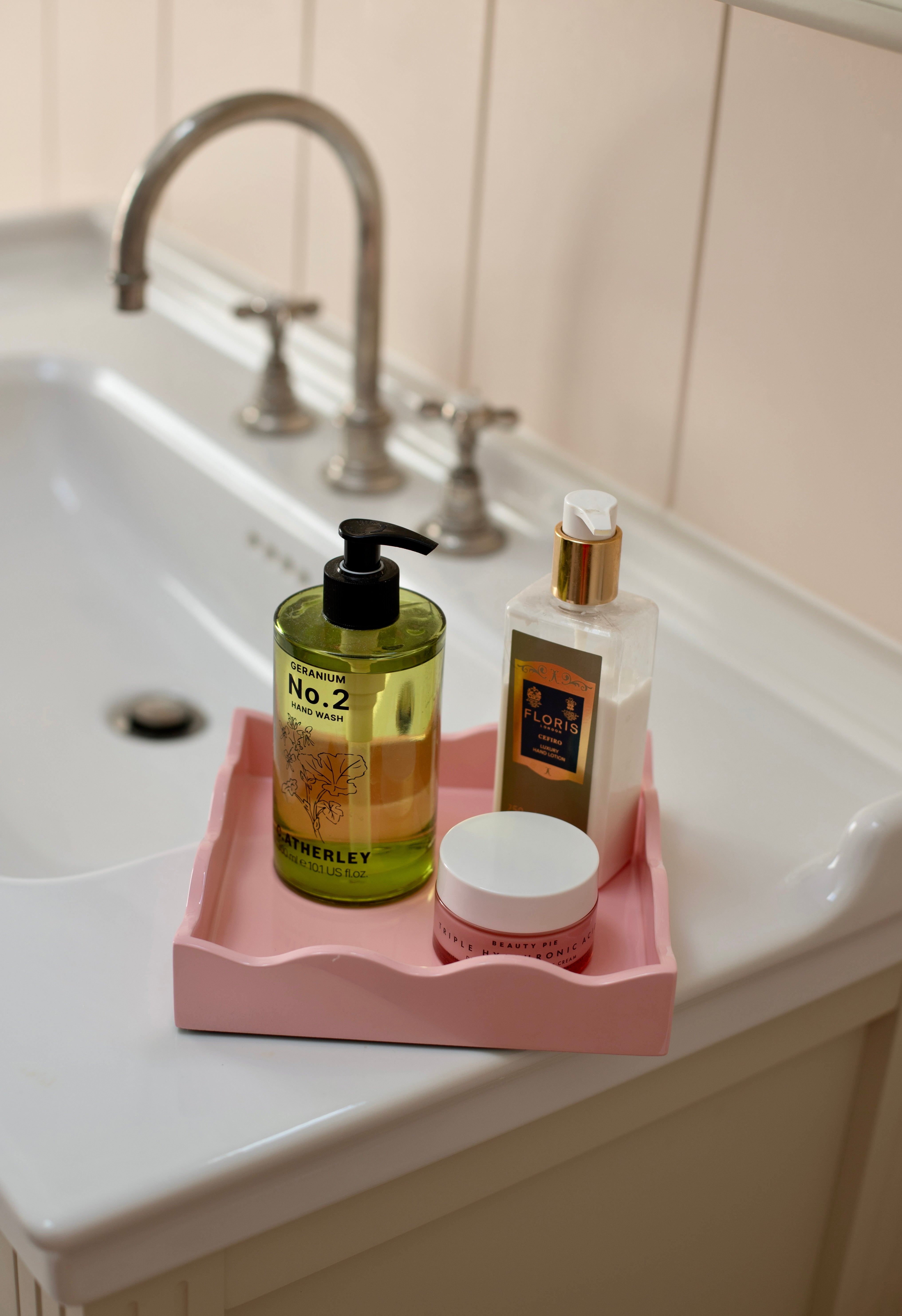 Square Allegra Tray in Pink