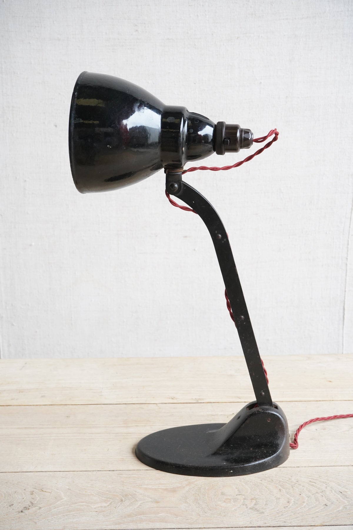 Mid Century Viktoria Lamp