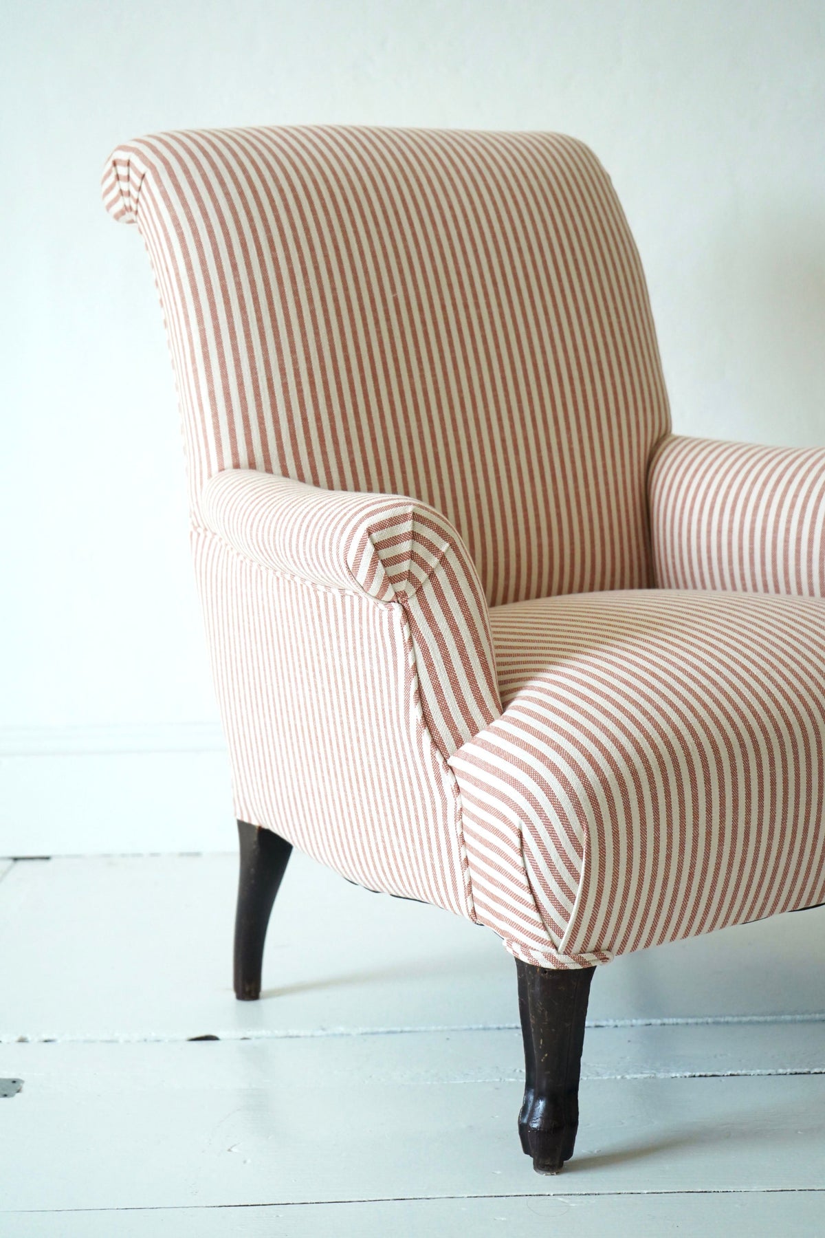French Ticking Scroll Back