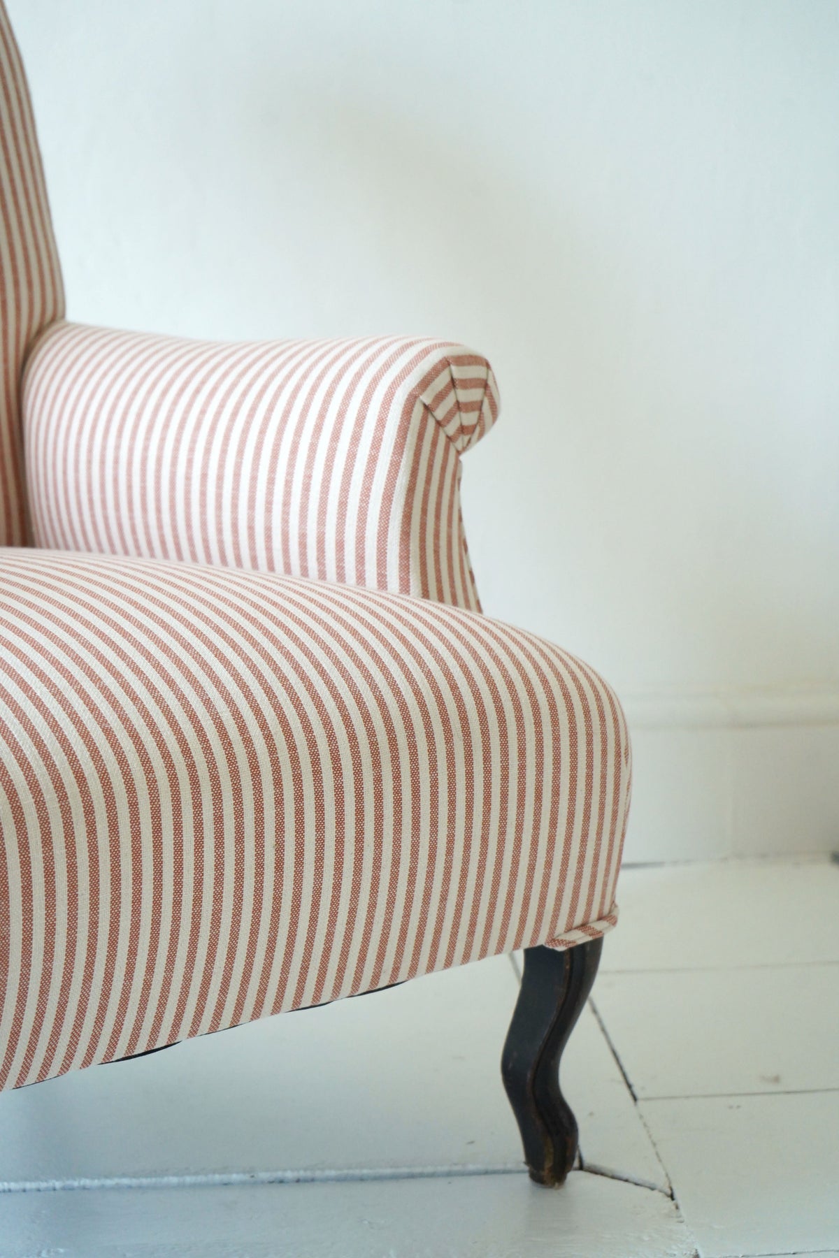 French Ticking Scroll Back