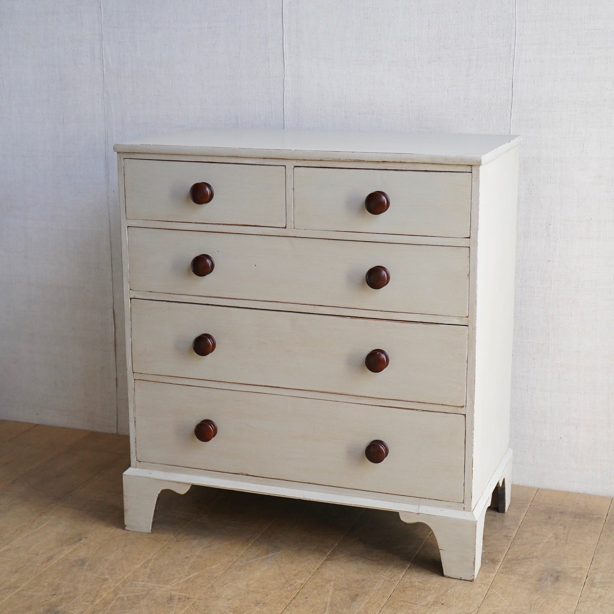 English Chest of Drawers