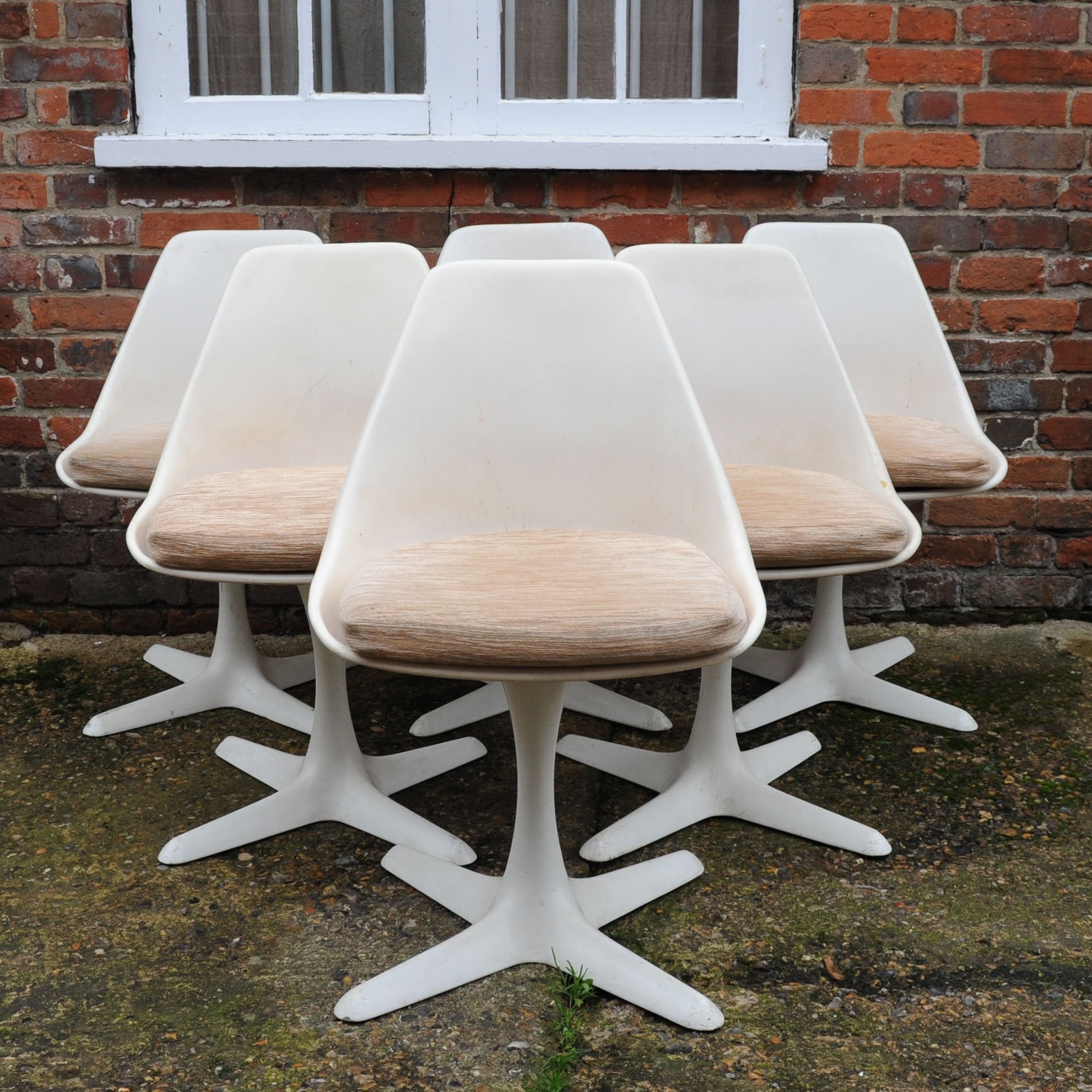 103 Aluminium Tulip Chairs by Maurice Burke for Arkana, 1960s, Set of 6