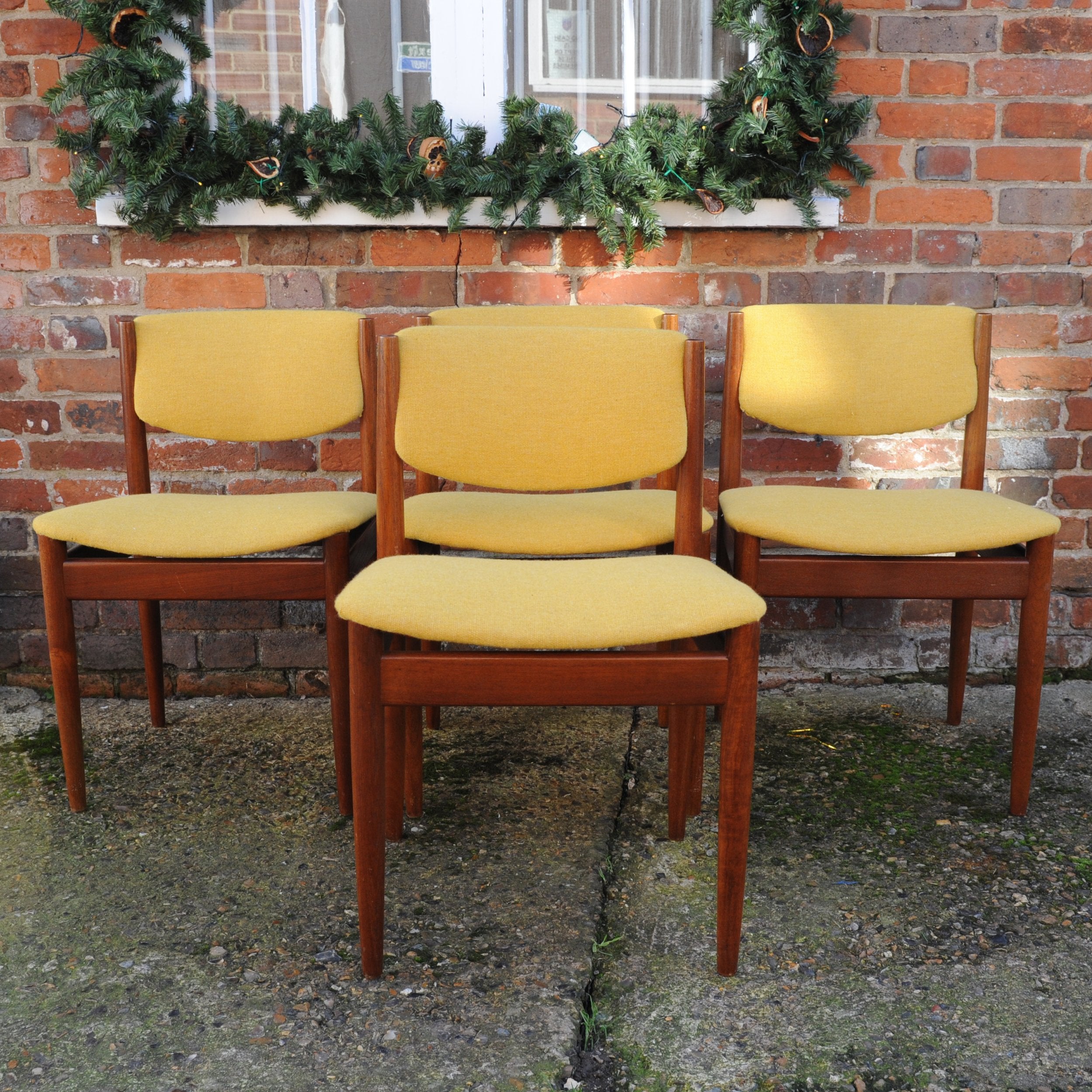 Set of 4 Vintage Danish Dining Chairs by Finn Juhl for France & Søn, 1960s