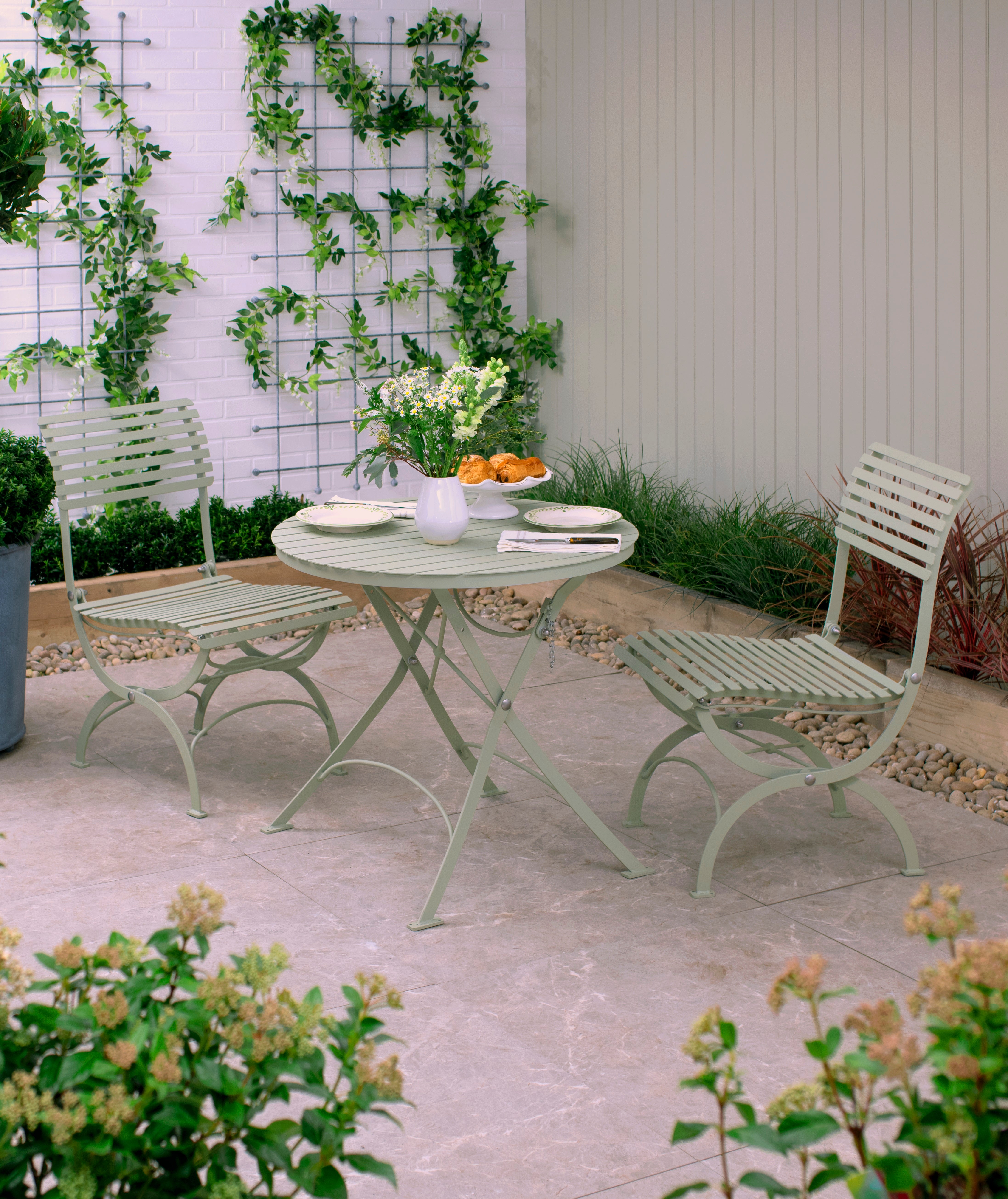 Darsham Bistro Table & 2 Chairs Type A Lichen Green